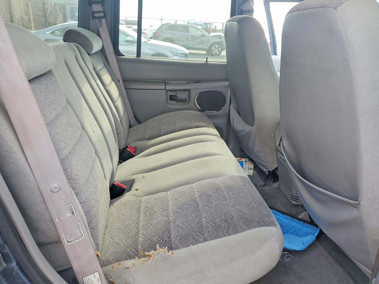 2000 Ford Explorer Xlt Синий vin: 1FMZU63E8YUB38827