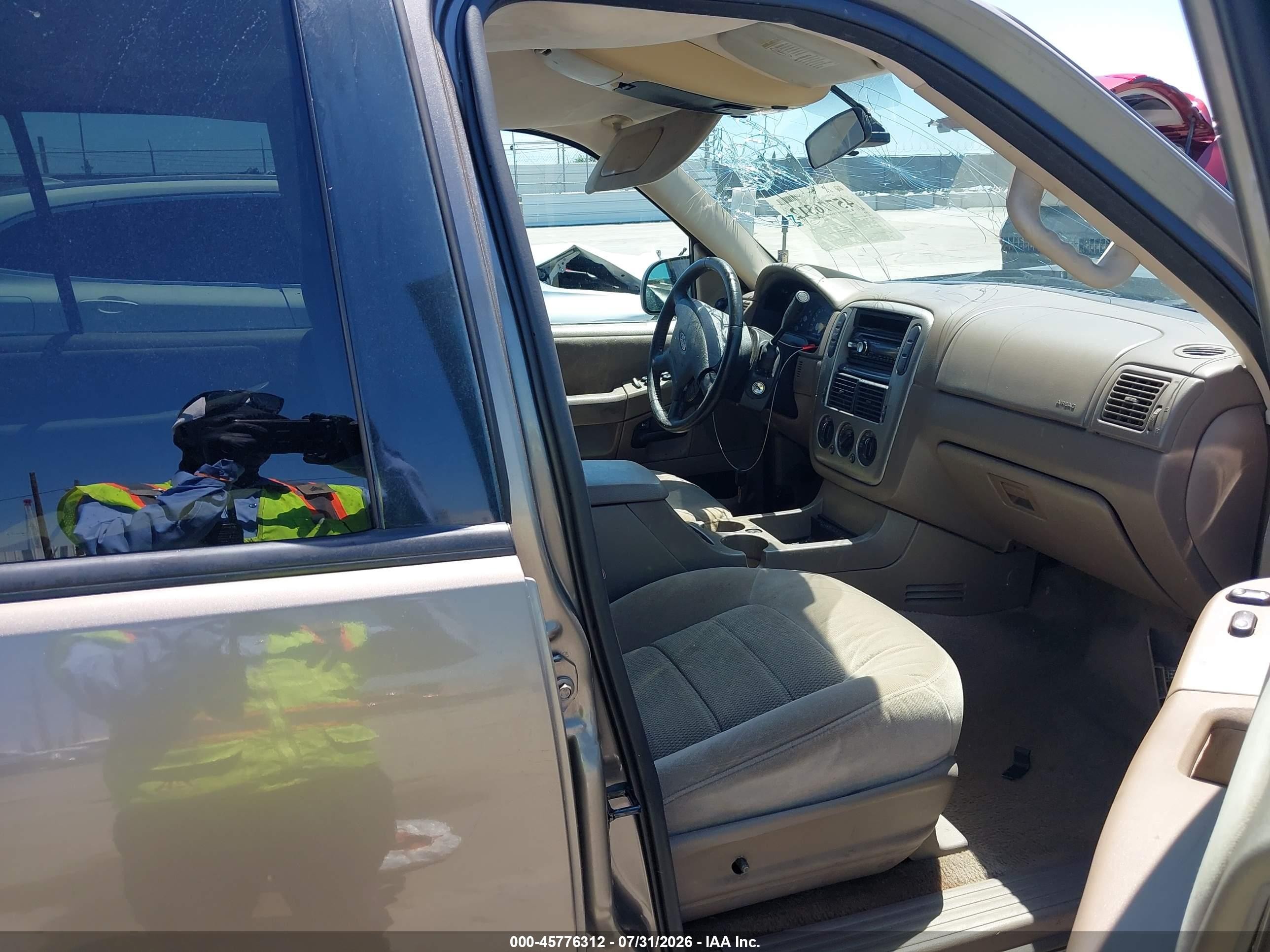 2005 Ford Explorer Xlt/xlt Sport Champagne vin: 1FMZU63E95UC04541