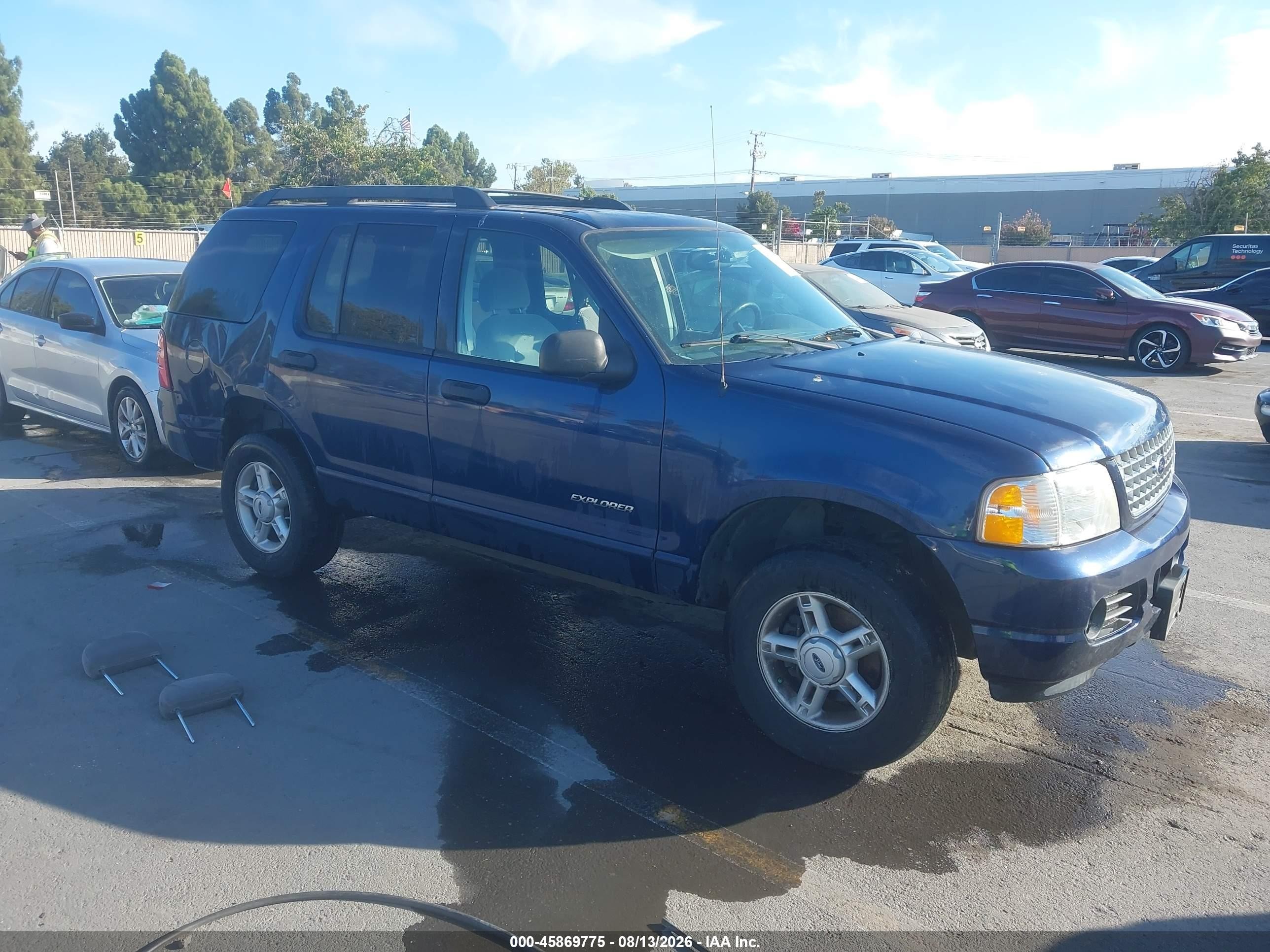 1FMZU63E95ZA68835