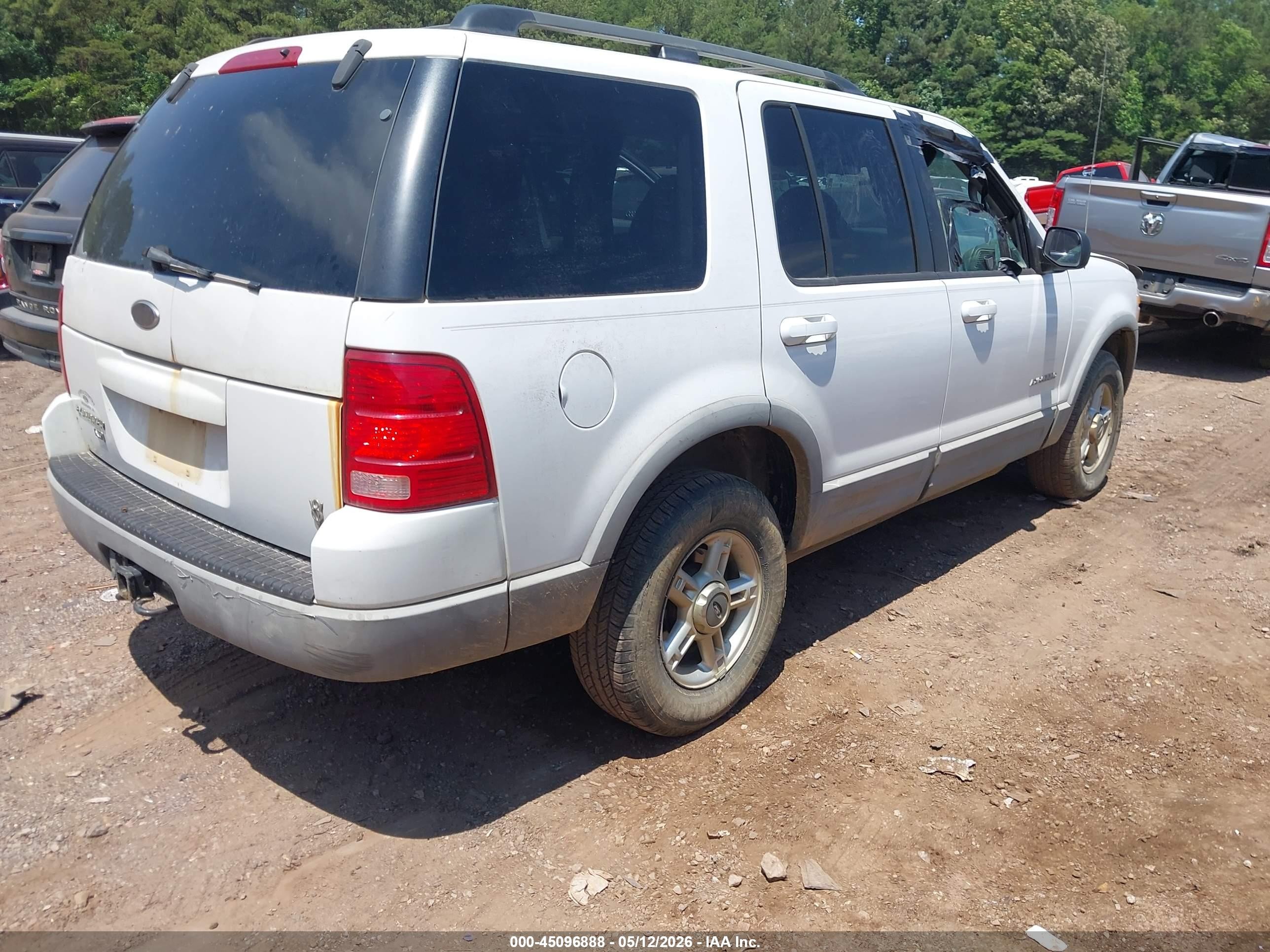 2002 Ford Explorer Xlt Белый vin: 1FMZU63W32UB11521