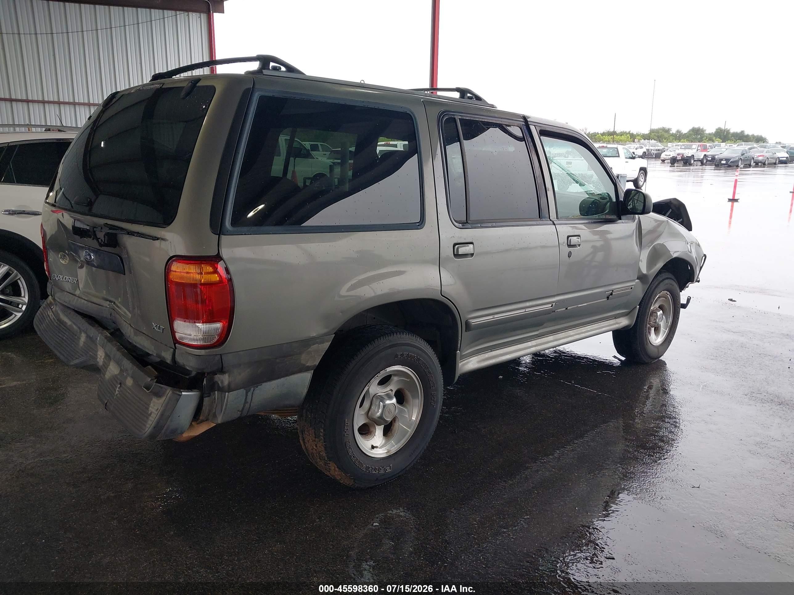 2000 Ford Explorer Xlt Beige vin: 1FMZU63X6YZC45296