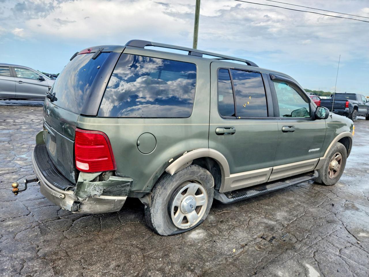 2002 Ford Explorer Eddie Bauer Green vin: 1FMZU64EX2UA52232