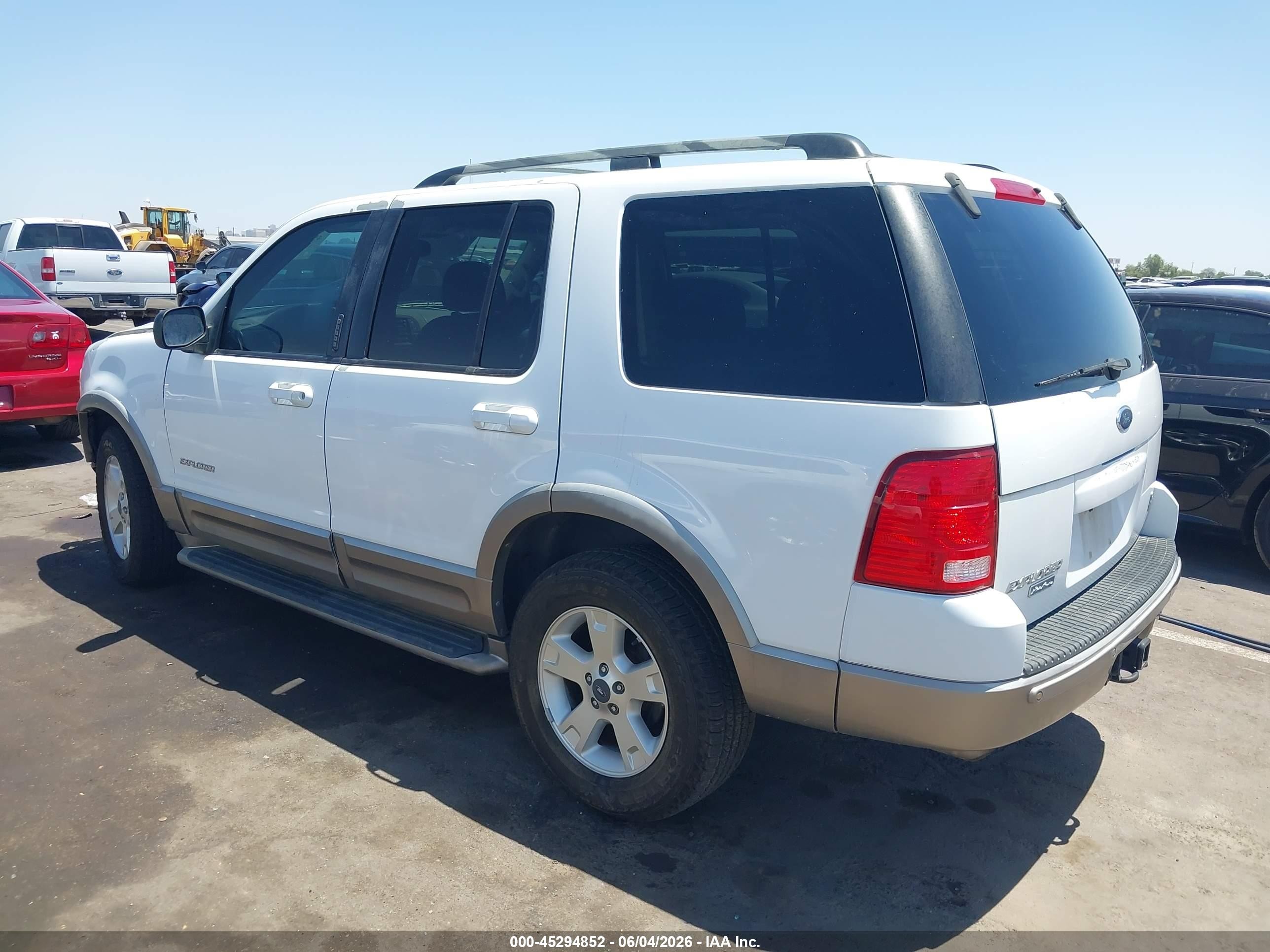 2004 Ford Explorer Eddie Bauer White vin: 1FMZU64W04UB18654
