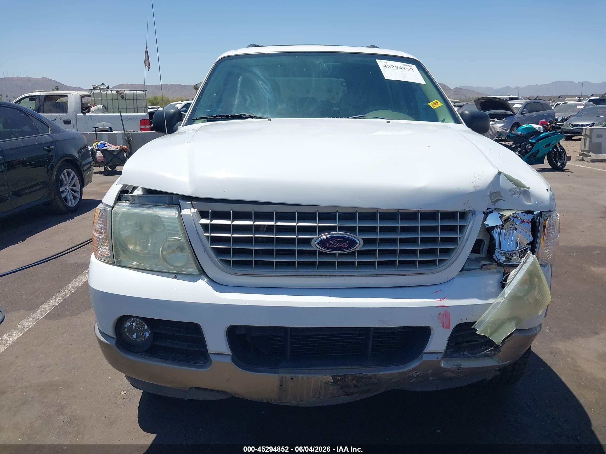 2004 Ford Explorer Eddie Bauer White vin: 1FMZU64W04UB18654