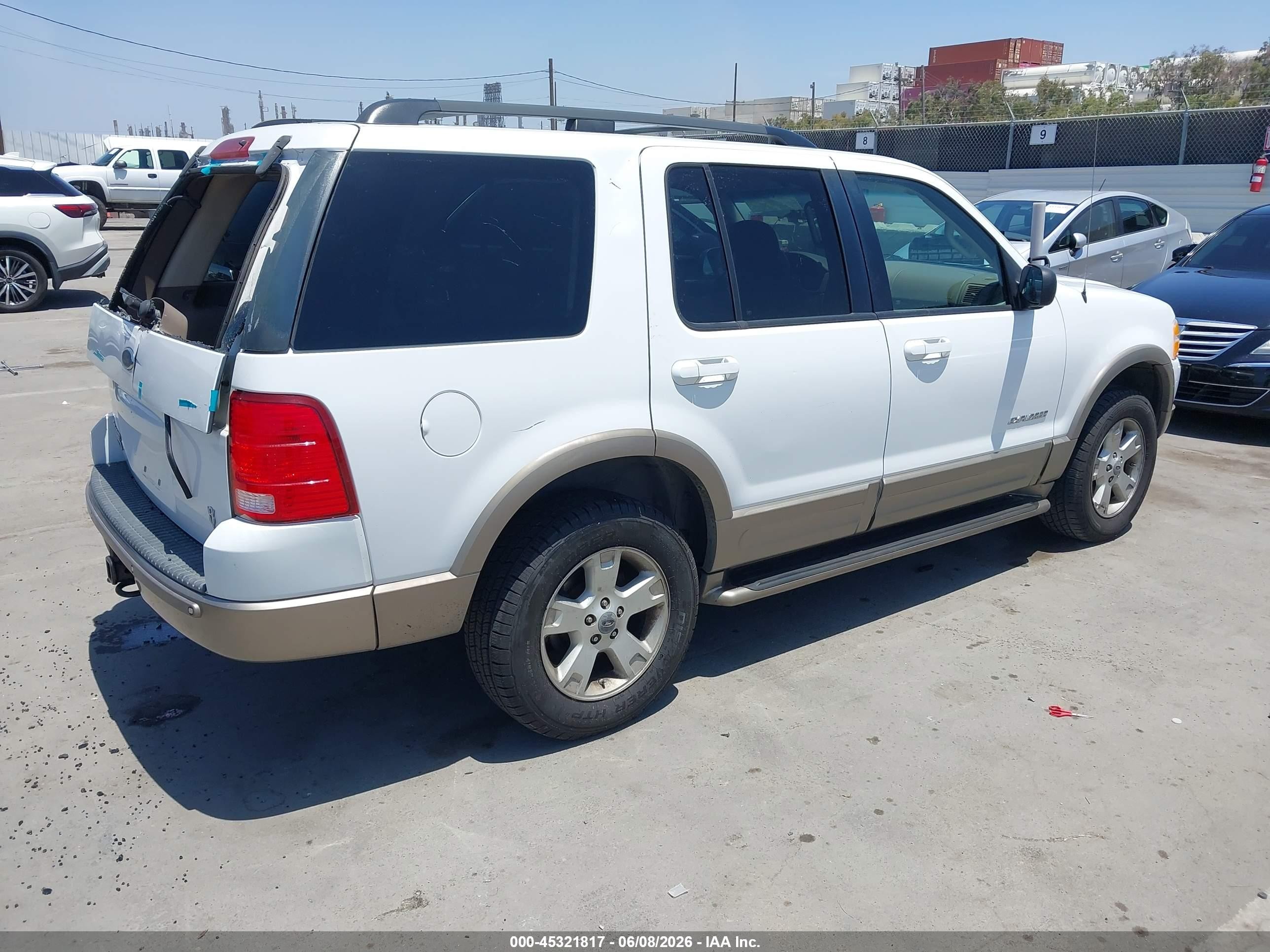 2004 Ford Explorer Eddie Bauer White vin: 1FMZU64W44UB50684