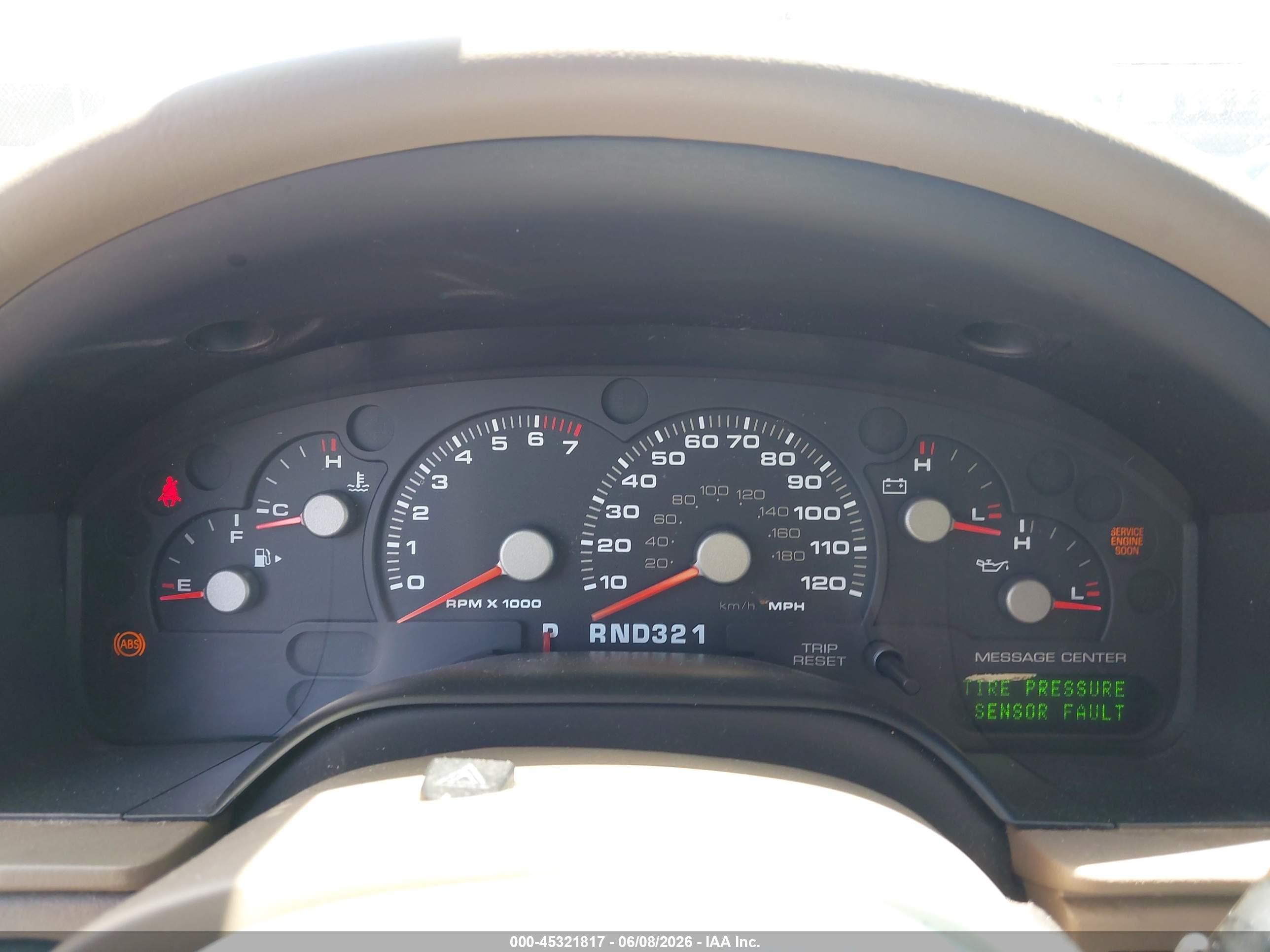 2004 Ford Explorer Eddie Bauer White vin: 1FMZU64W44UB50684