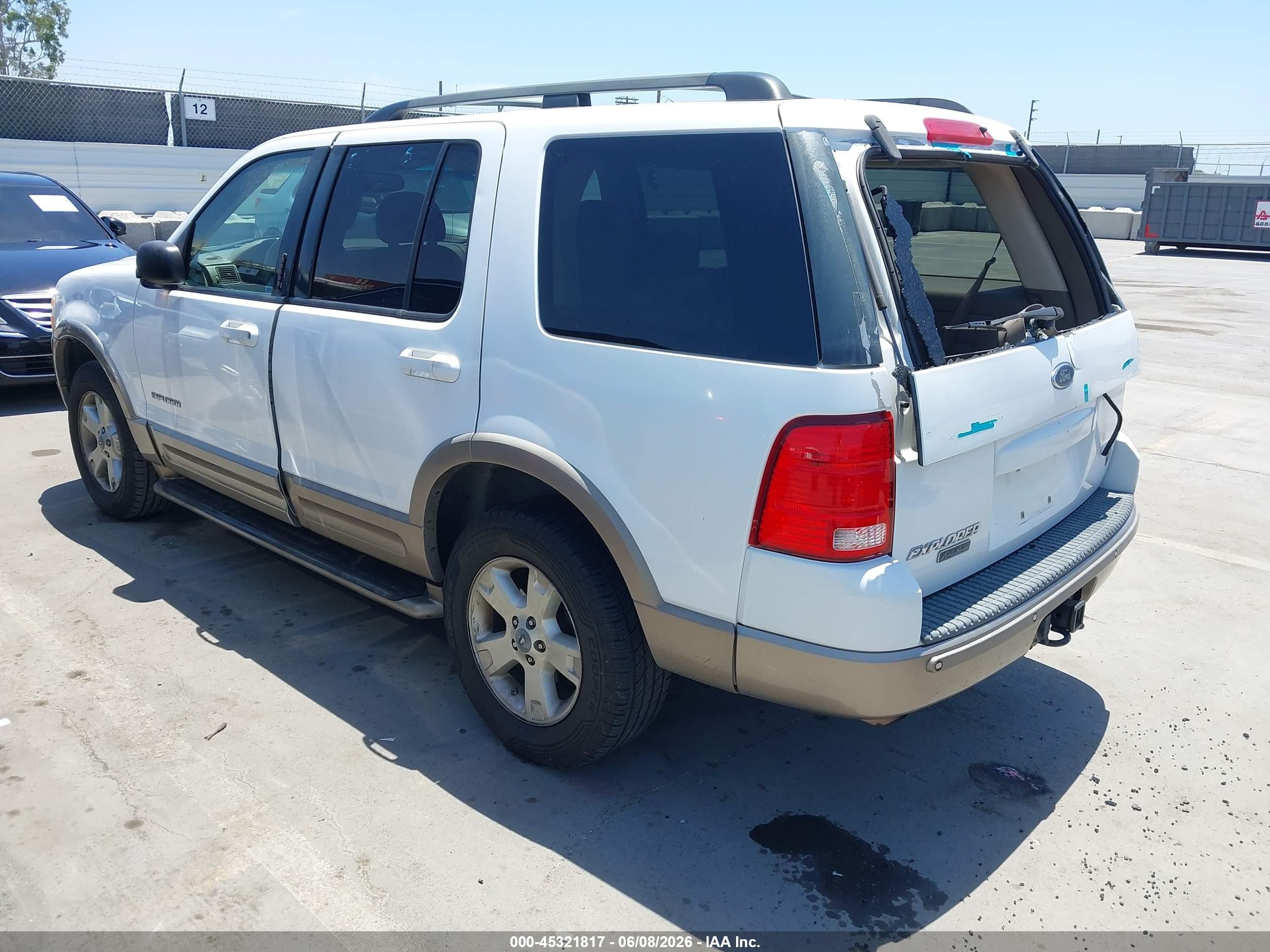 2004 Ford Explorer Eddie Bauer White vin: 1FMZU64W44UB50684