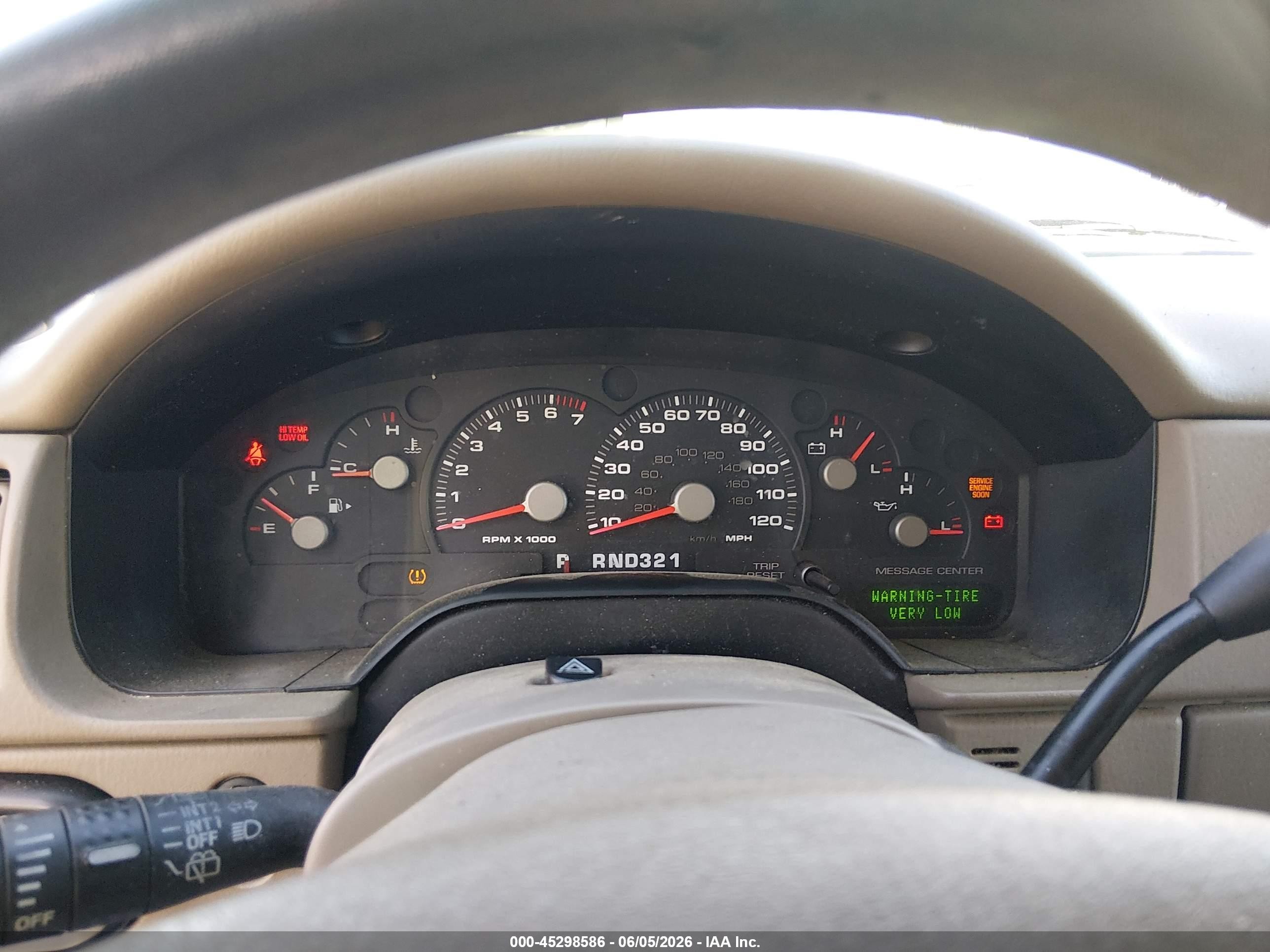 2004 Ford Explorer Limited White vin: 1FMZU65W24ZB21301