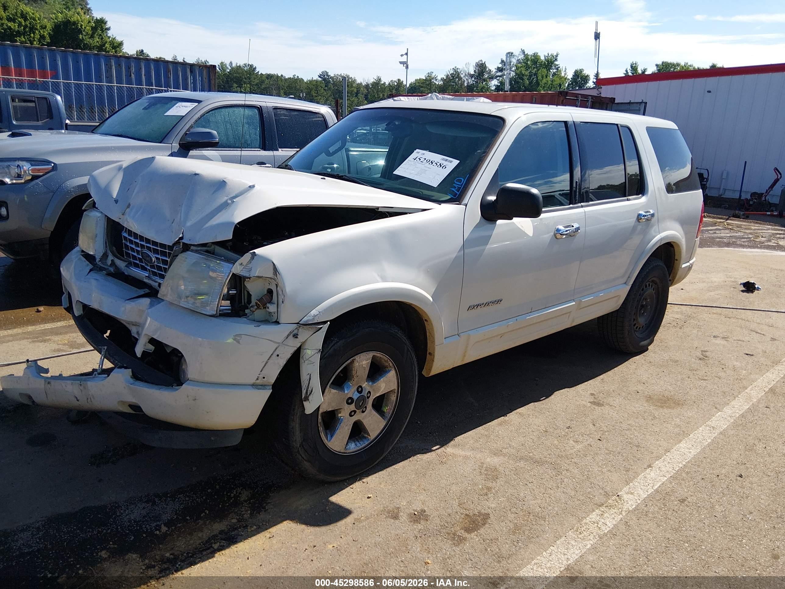 2004 Ford Explorer Limited White vin: 1FMZU65W24ZB21301