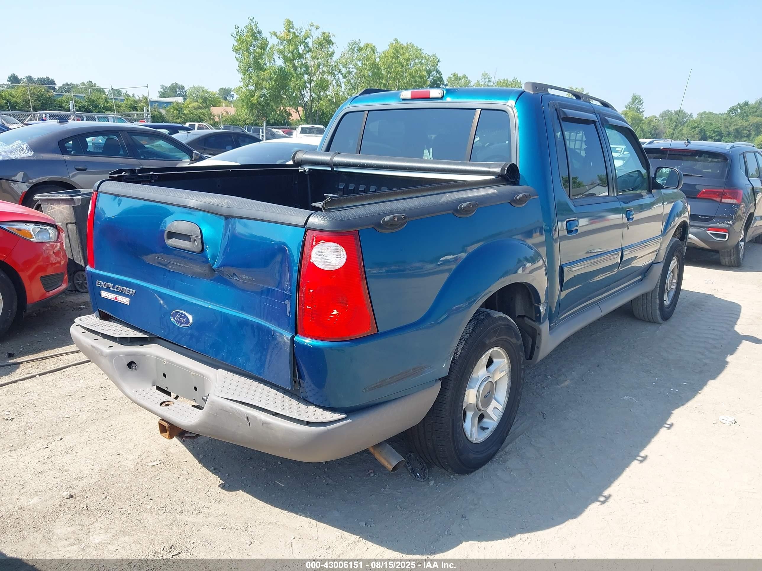 2001 Ford Explorer Sport Trac   Синий vin: 1FMZU67E01UB58134