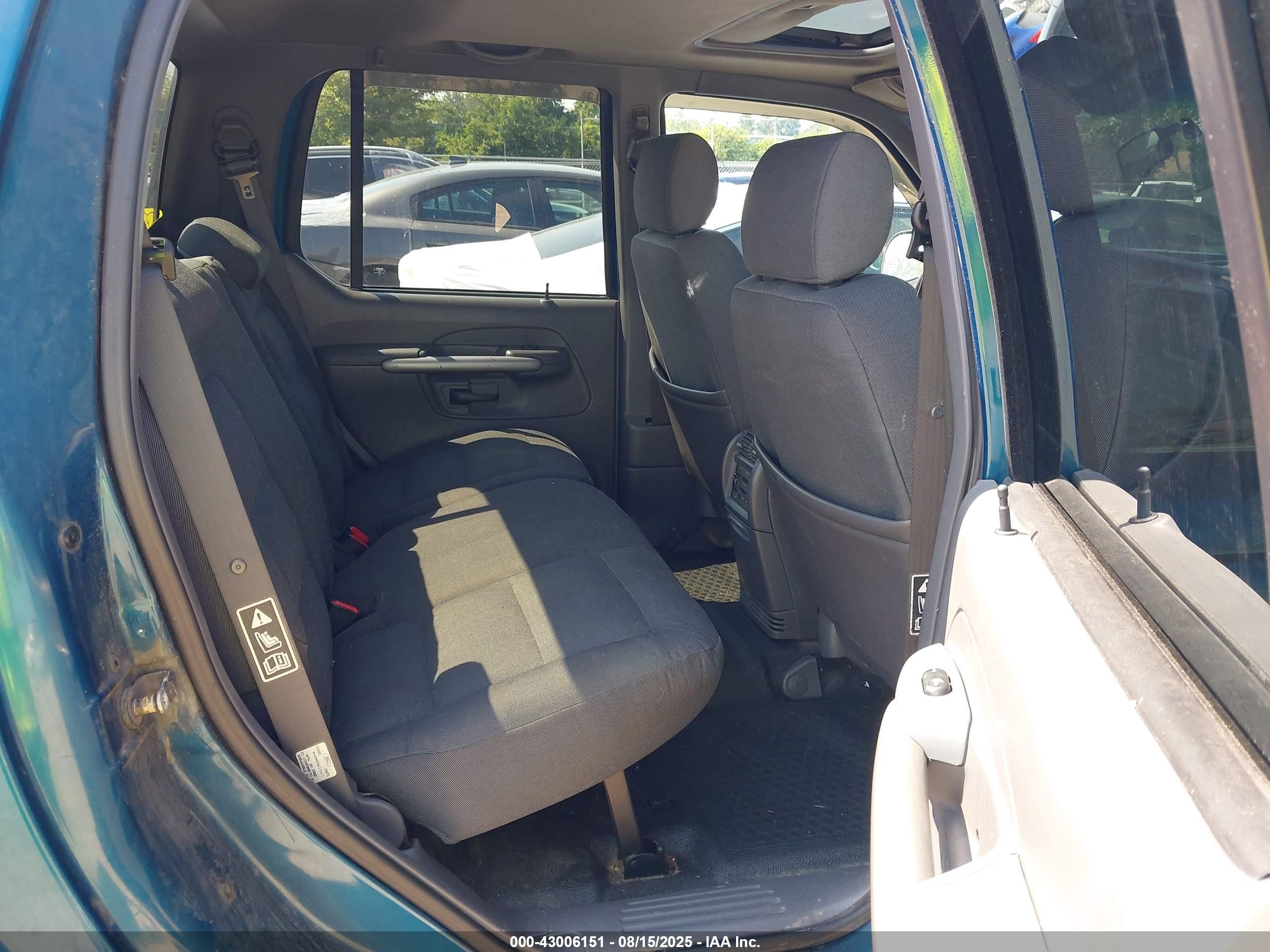 2001 Ford Explorer Sport Trac   Синий vin: 1FMZU67E01UB58134