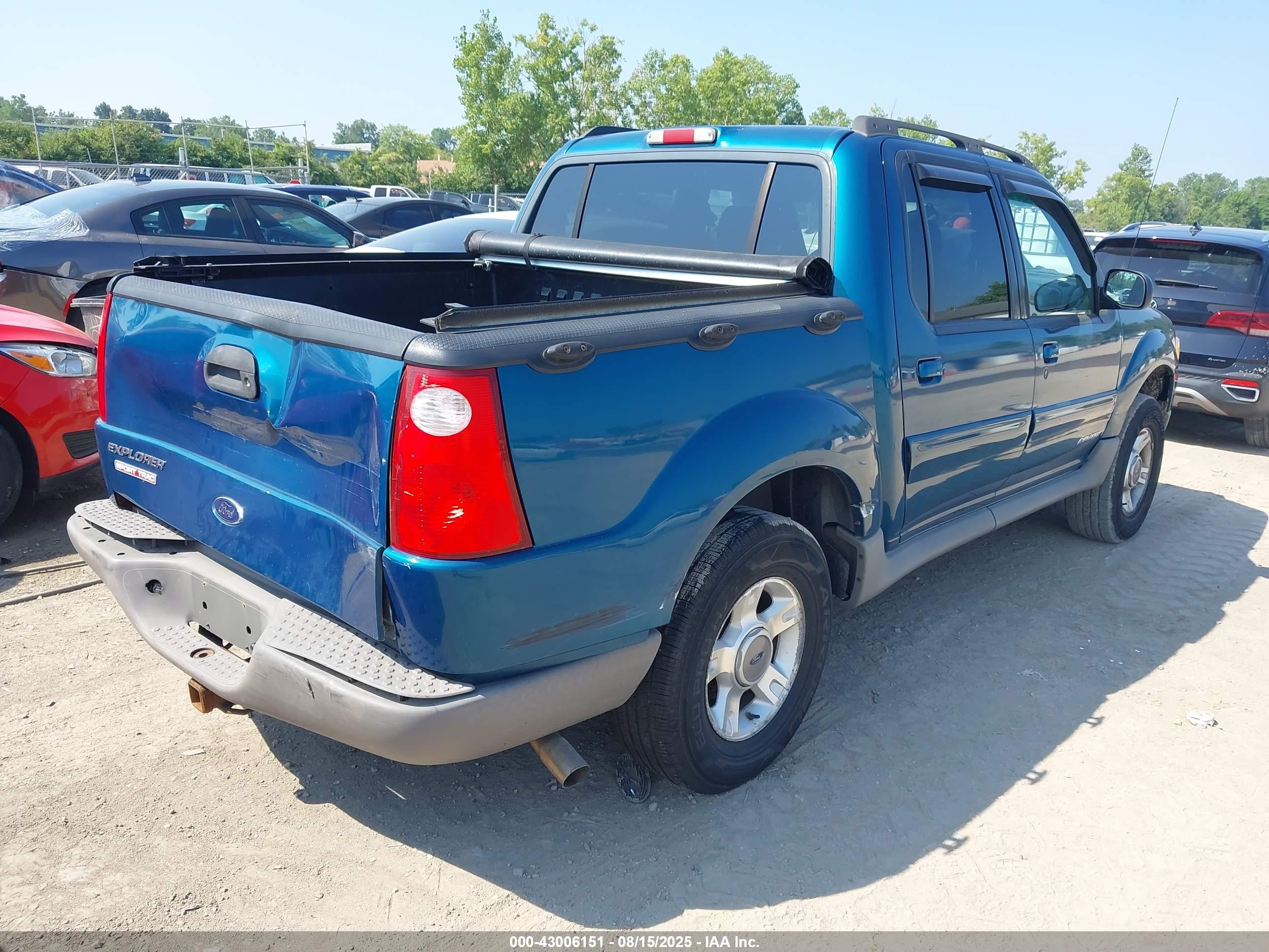 2001 Ford Explorer Sport Trac   Синий vin: 1FMZU67E01UB58134