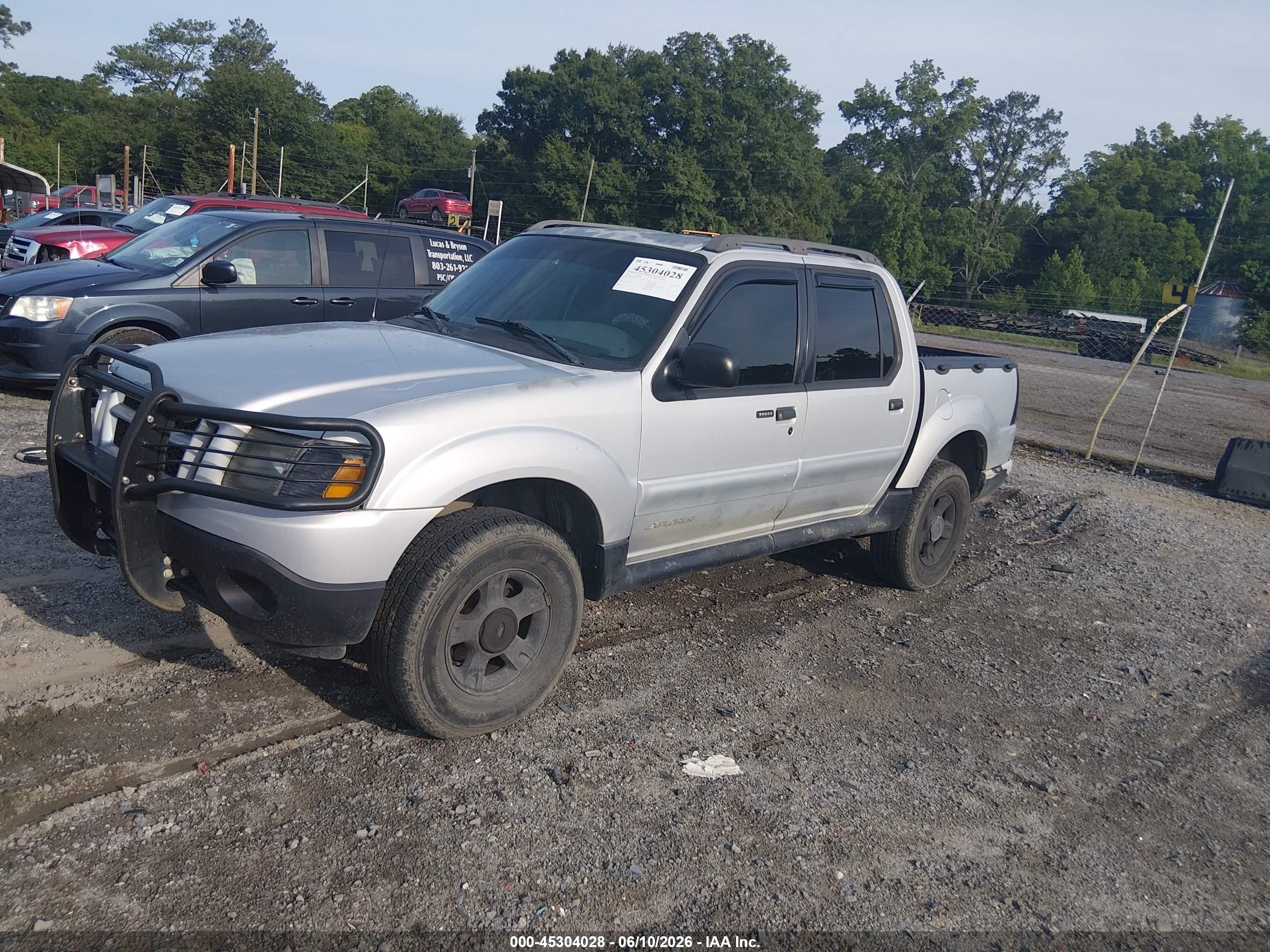 2001 Ford Explorer Sport Trac   Gray vin: 1FMZU67E01UB95930