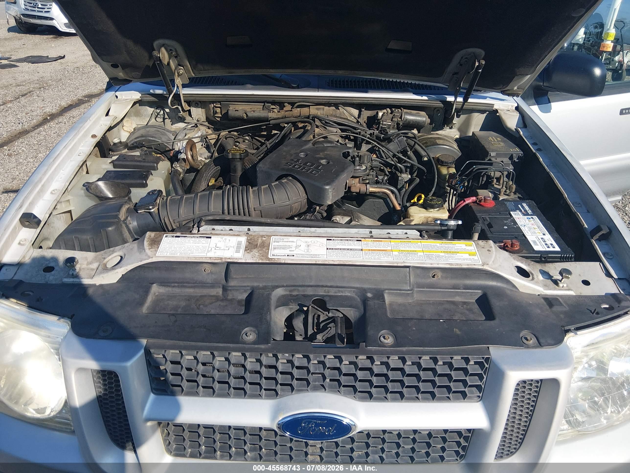 2001 Ford Explorer Sport Trac   Gray vin: 1FMZU67E01UC73087