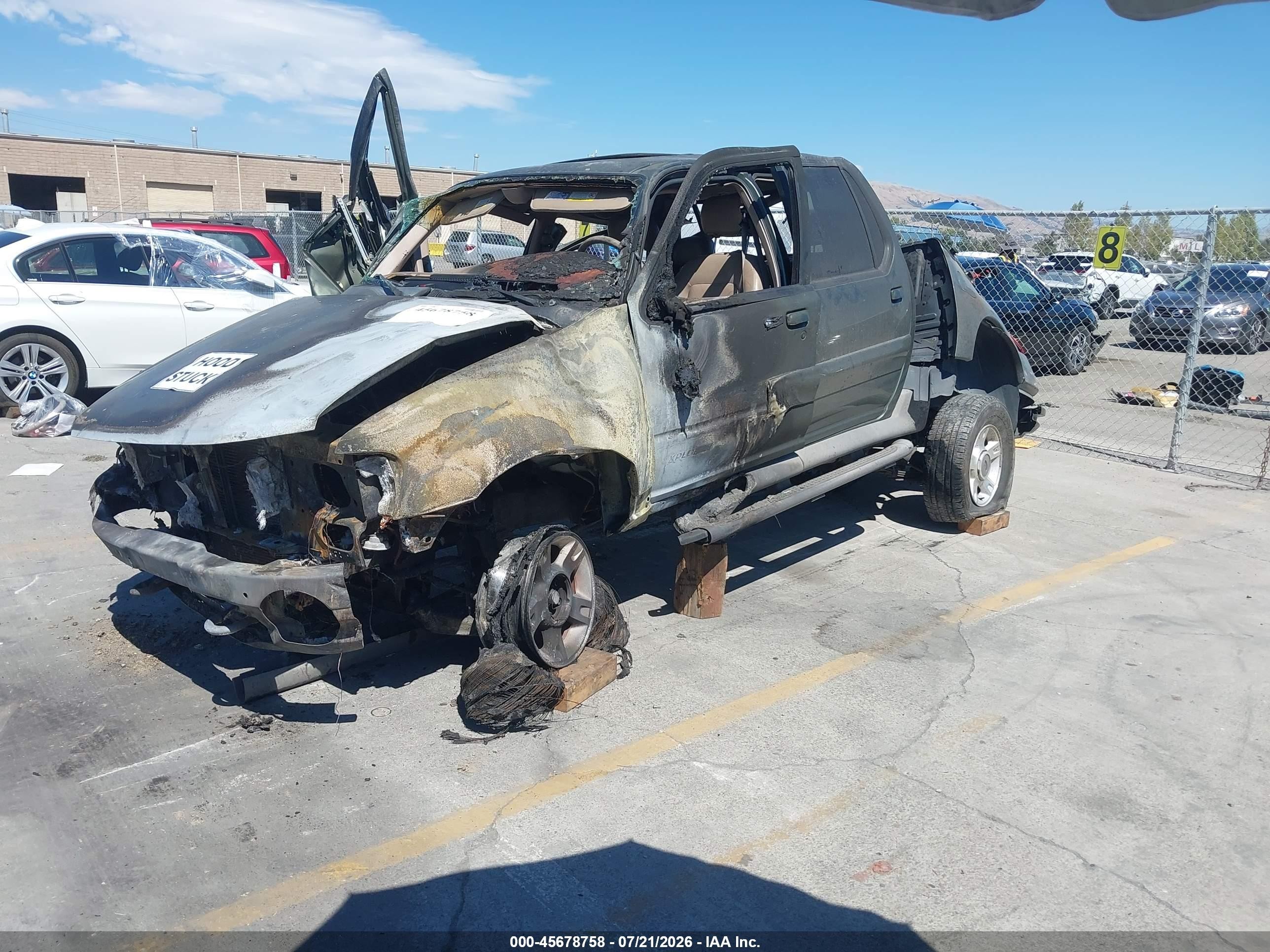 2002 Ford Explorer Sport Trac   Зеленый vin: 1FMZU67E02UB67367