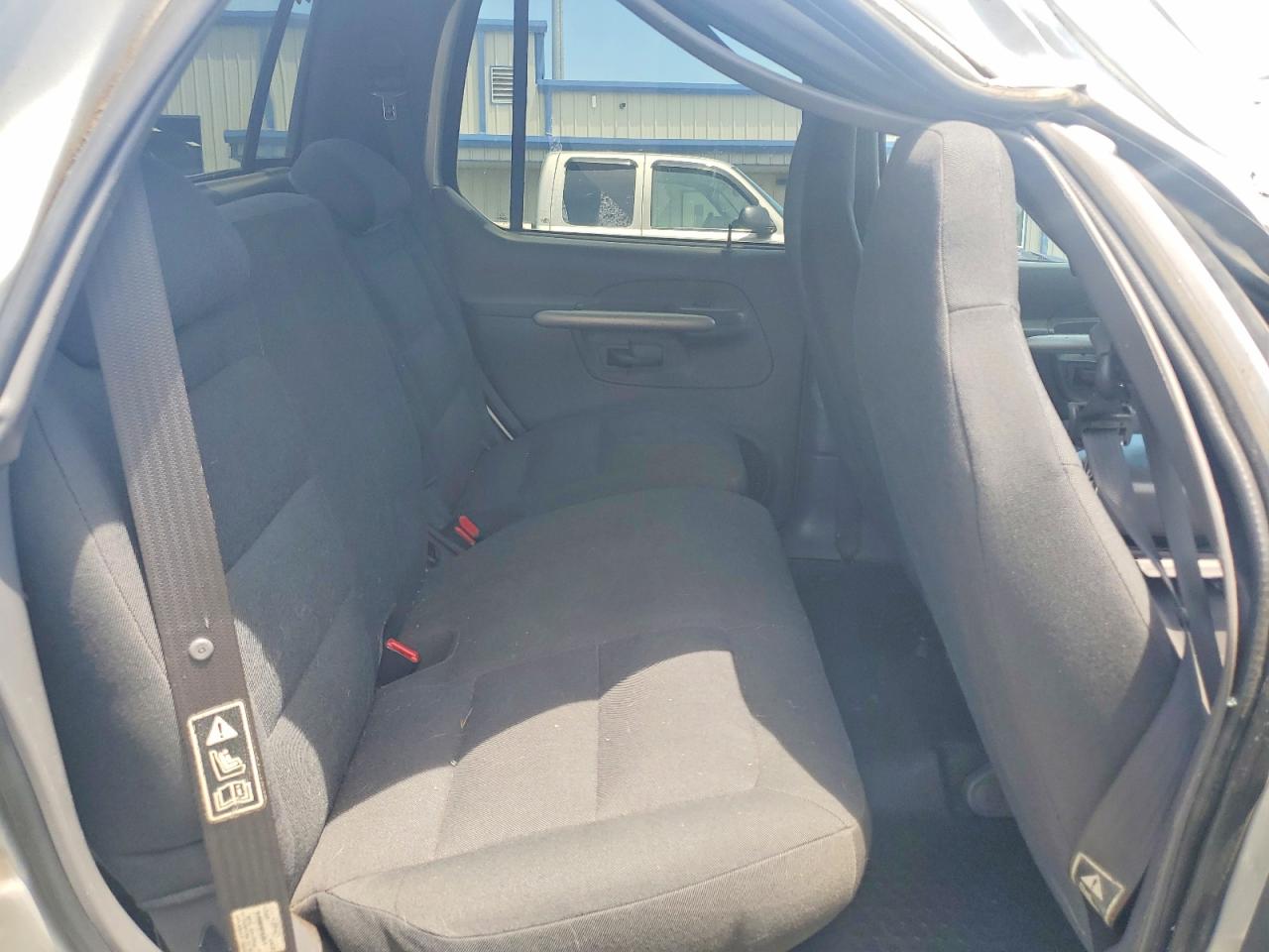 2002 Ford Explorer Sport Trac Серебряный vin: 1FMZU67E02UB80037
