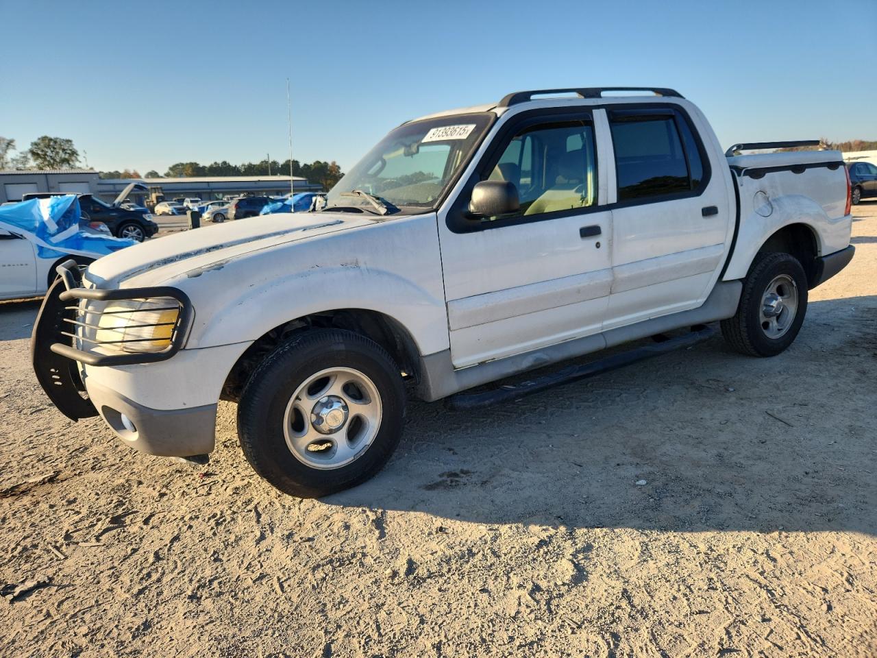 2003 Ford Explorer Sport Trac White vin: 1FMZU67E03UB28683
