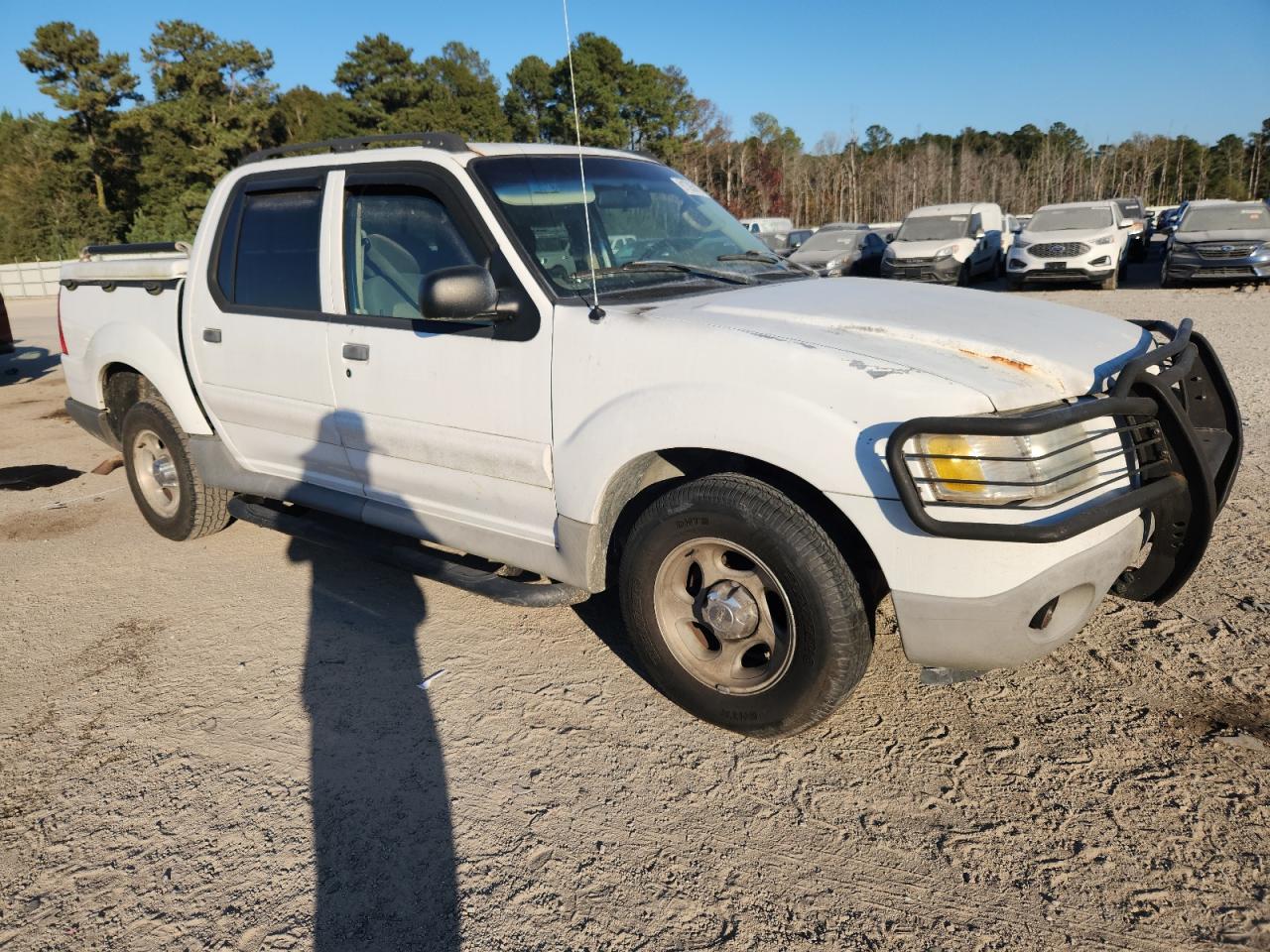 2003 Ford Explorer Sport Trac White vin: 1FMZU67E03UB28683