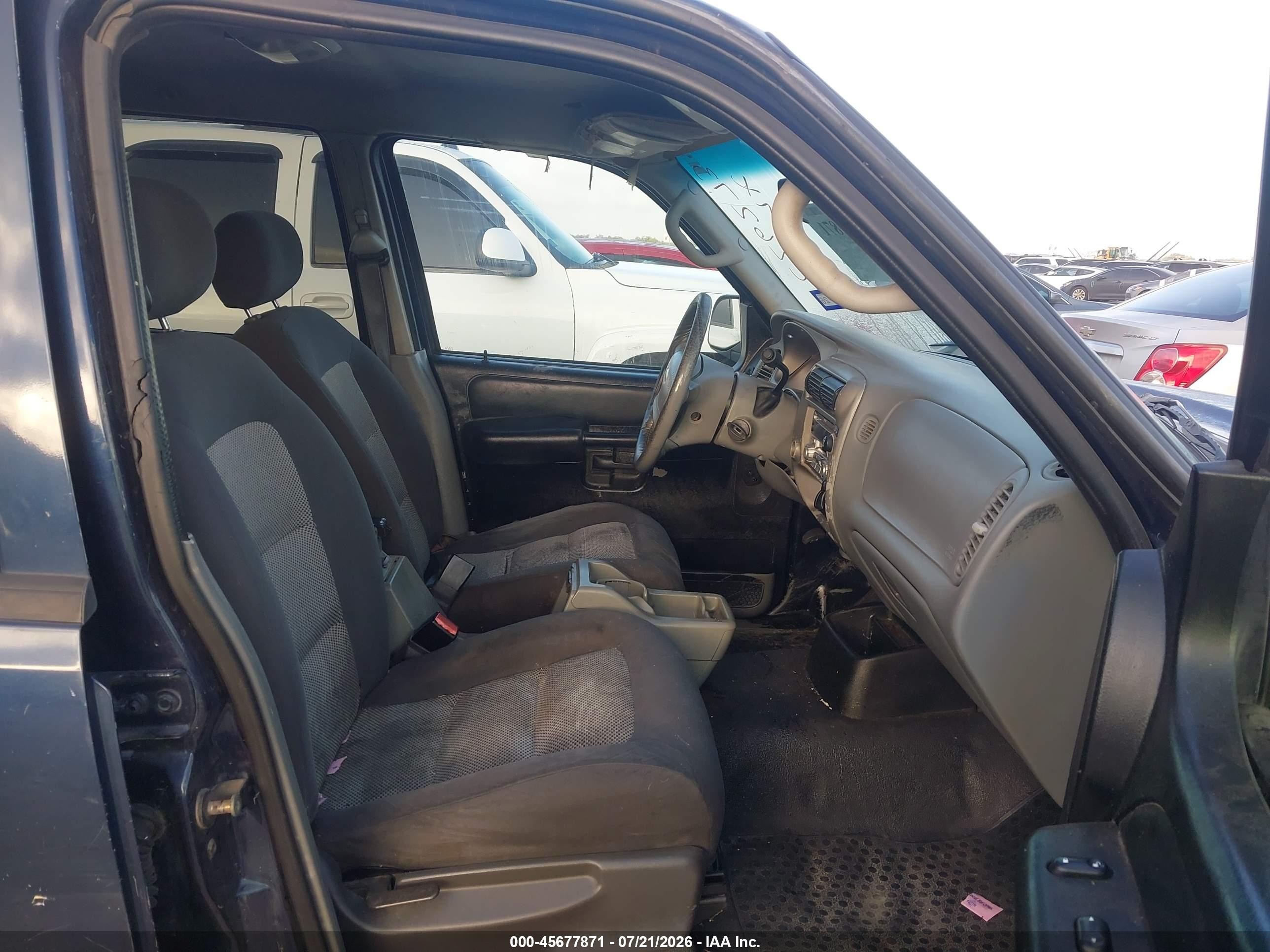 2003 Ford Explorer Sport Trac Xls/xlt Blue vin: 1FMZU67E03UC26273