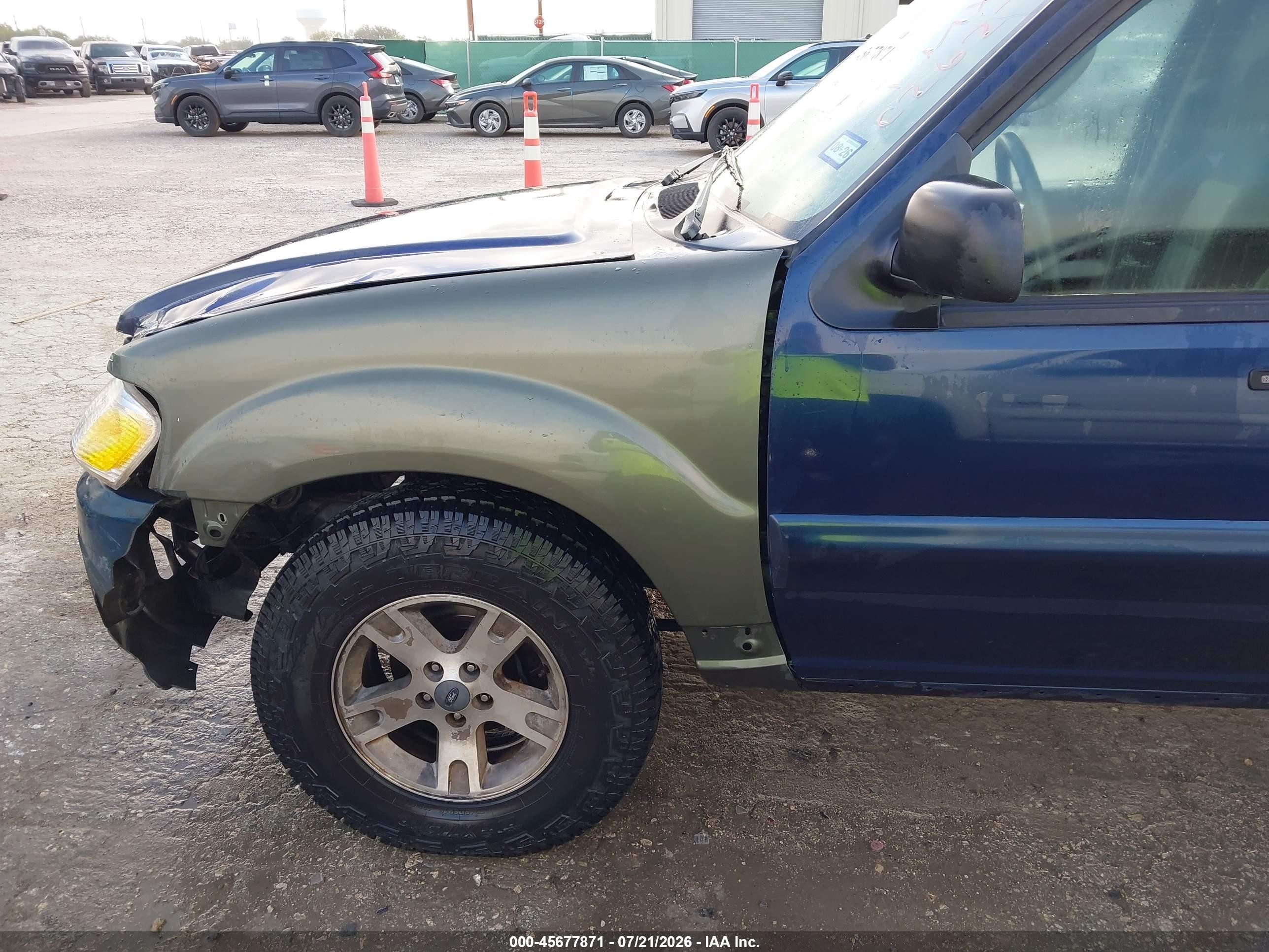 2003 Ford Explorer Sport Trac Xls/xlt Blue vin: 1FMZU67E03UC26273