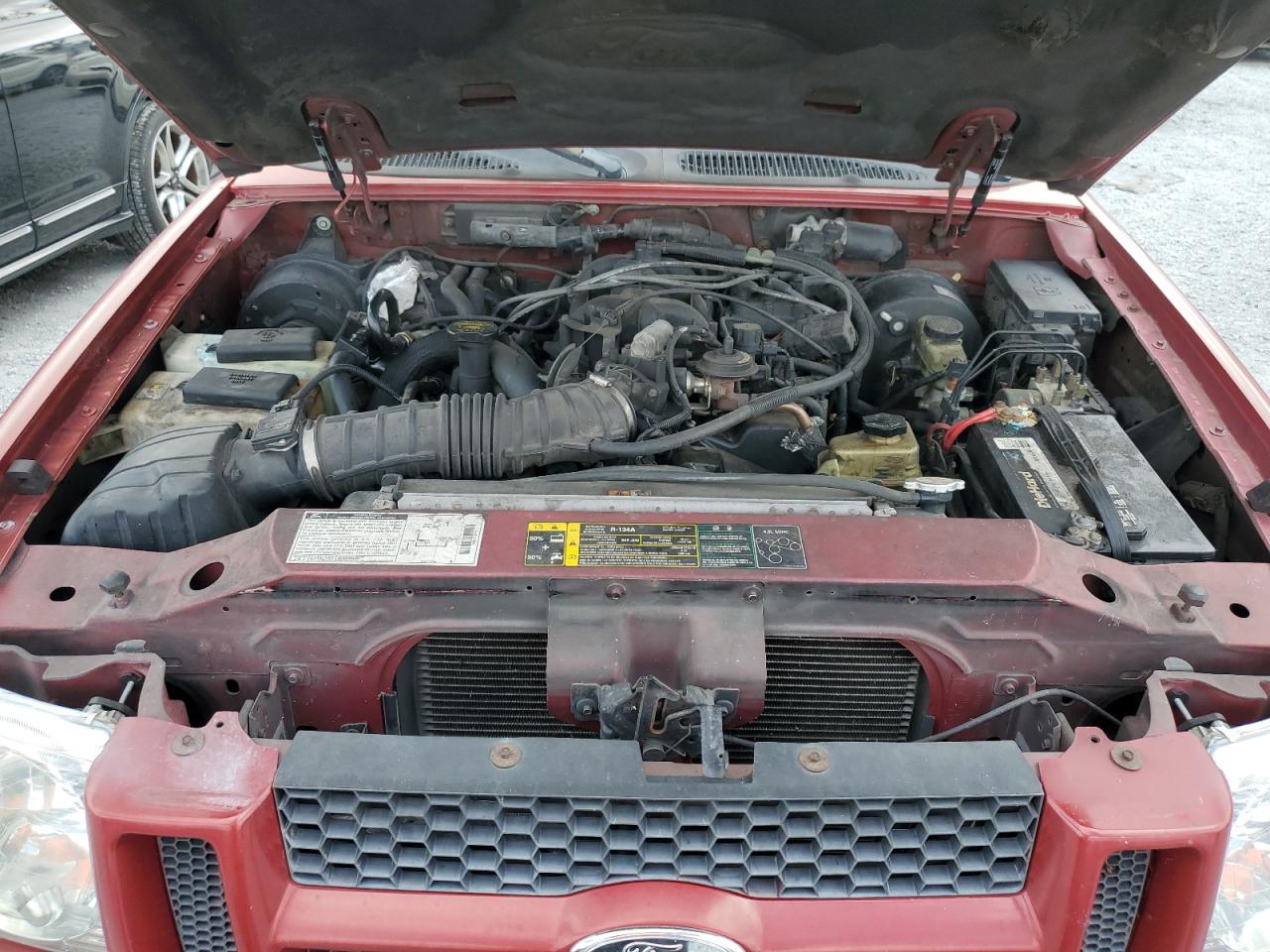 2002 Ford Explorer Sport Trac Red vin: 1FMZU67E12UD54181