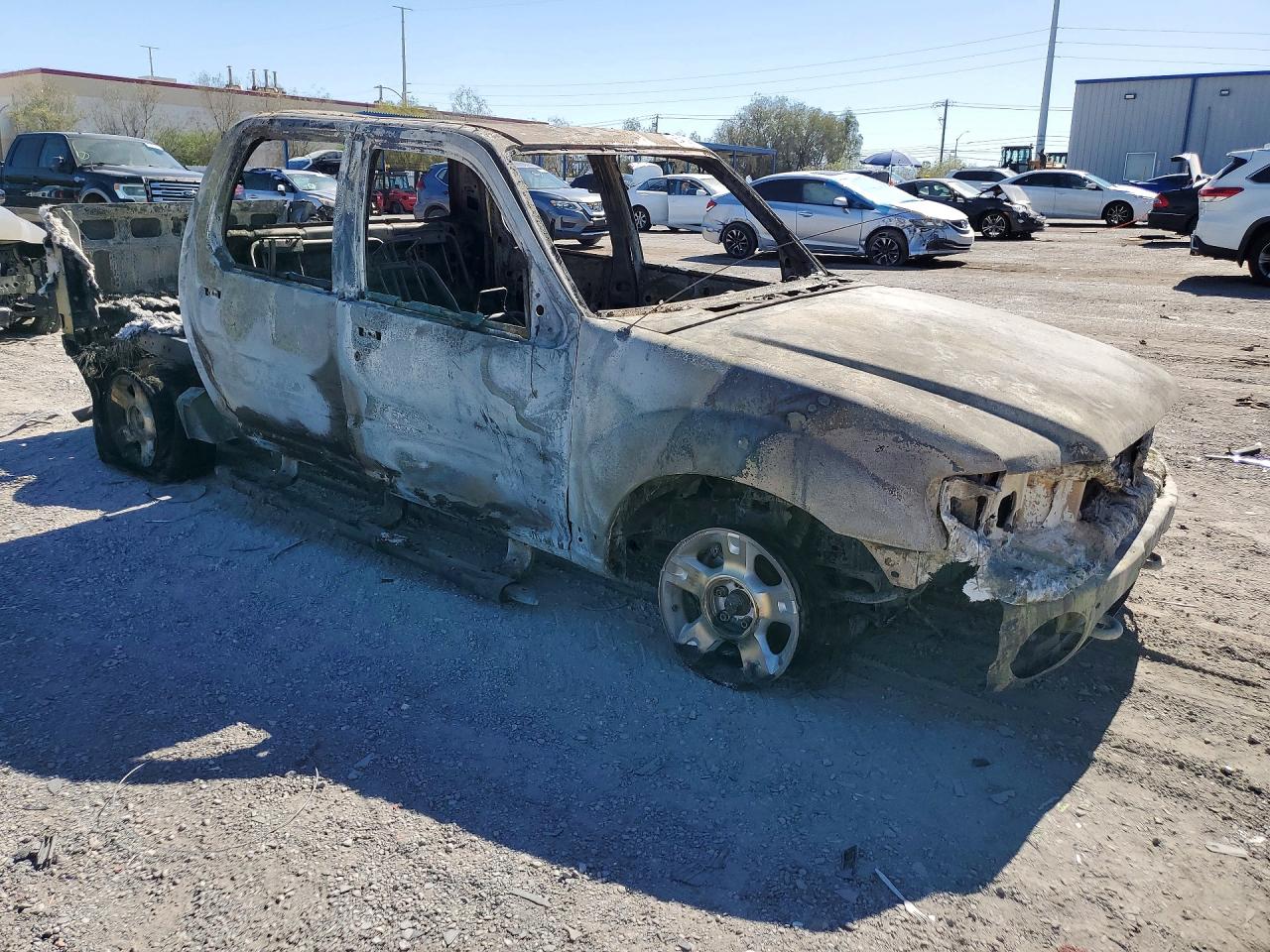 2001 Ford Explorer Sport Trac Burn vin: 1FMZU67E21UC15112