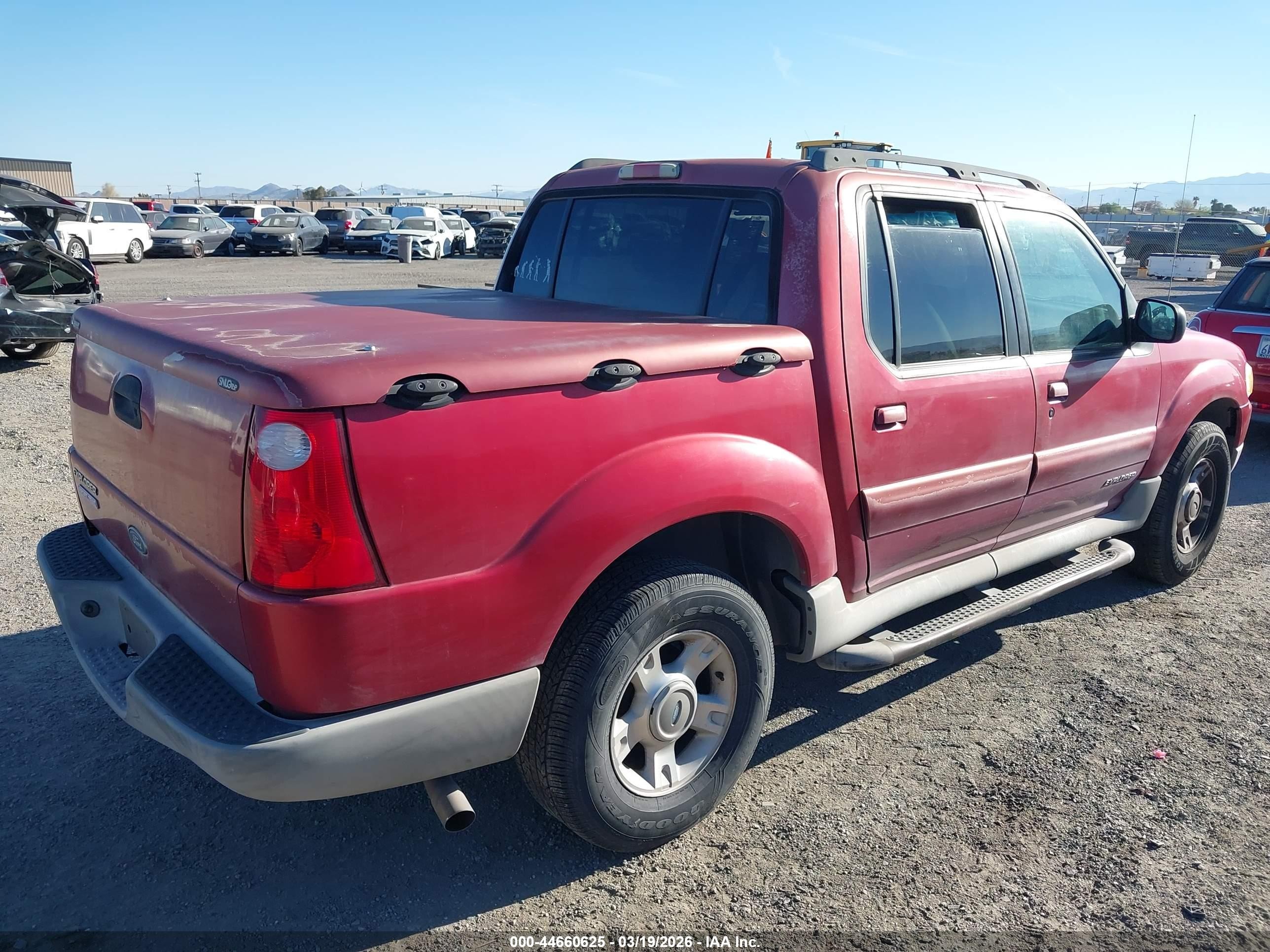 2002 Ford Explorer Sport Trac   Maroon vin: 1FMZU67E22UC38732