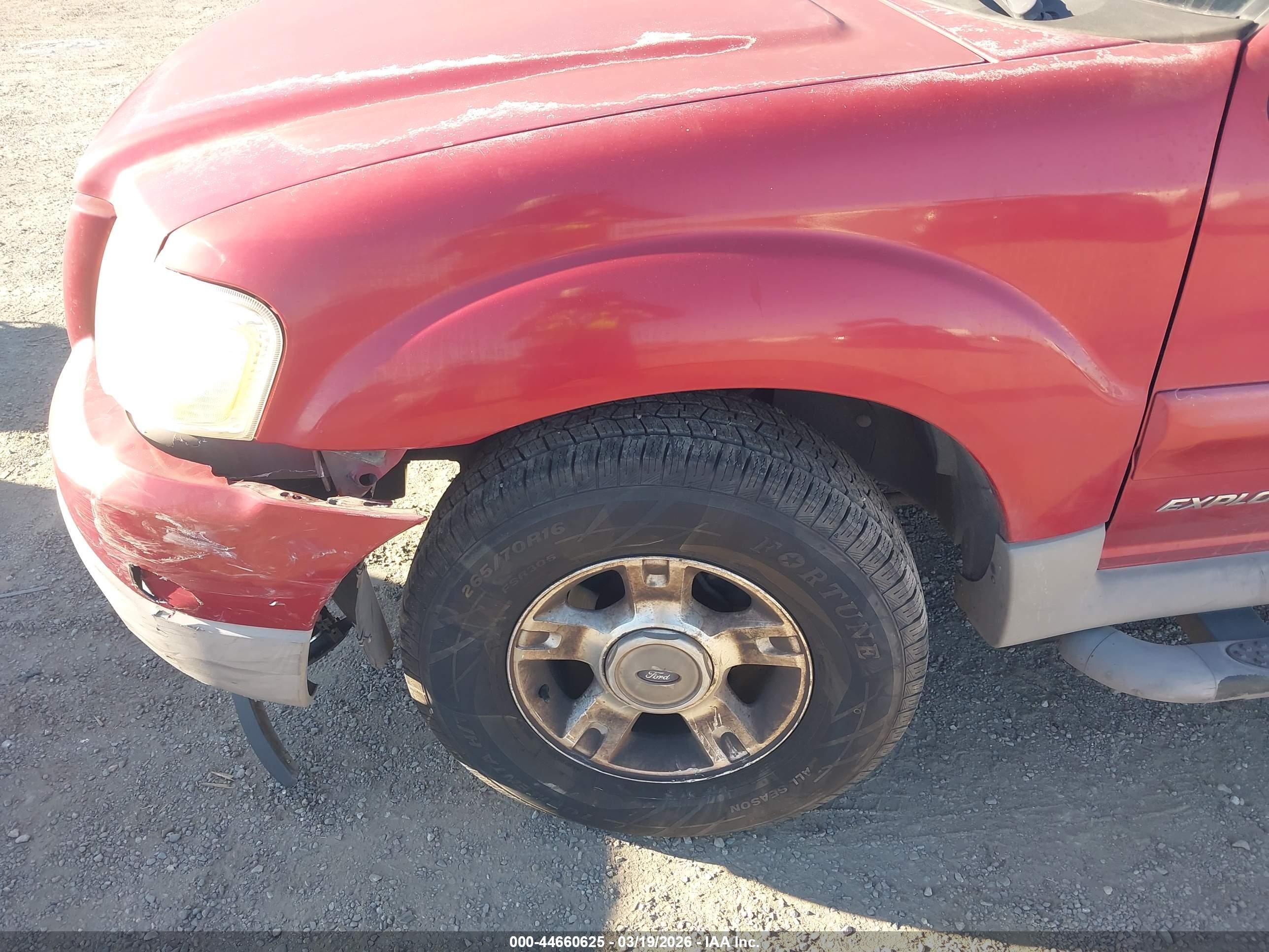 2002 Ford Explorer Sport Trac   Maroon vin: 1FMZU67E22UC38732