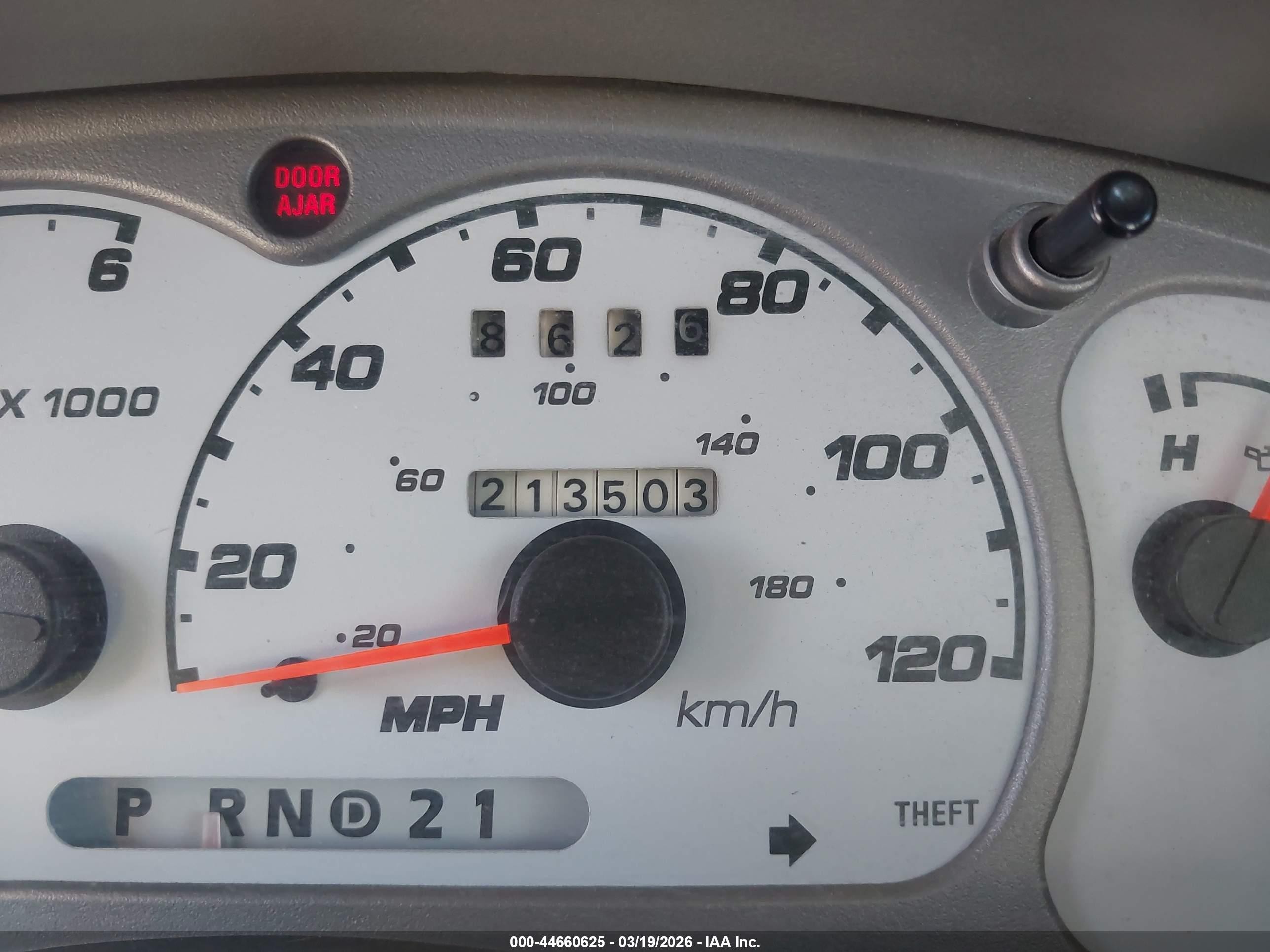 2002 Ford Explorer Sport Trac   Maroon vin: 1FMZU67E22UC38732
