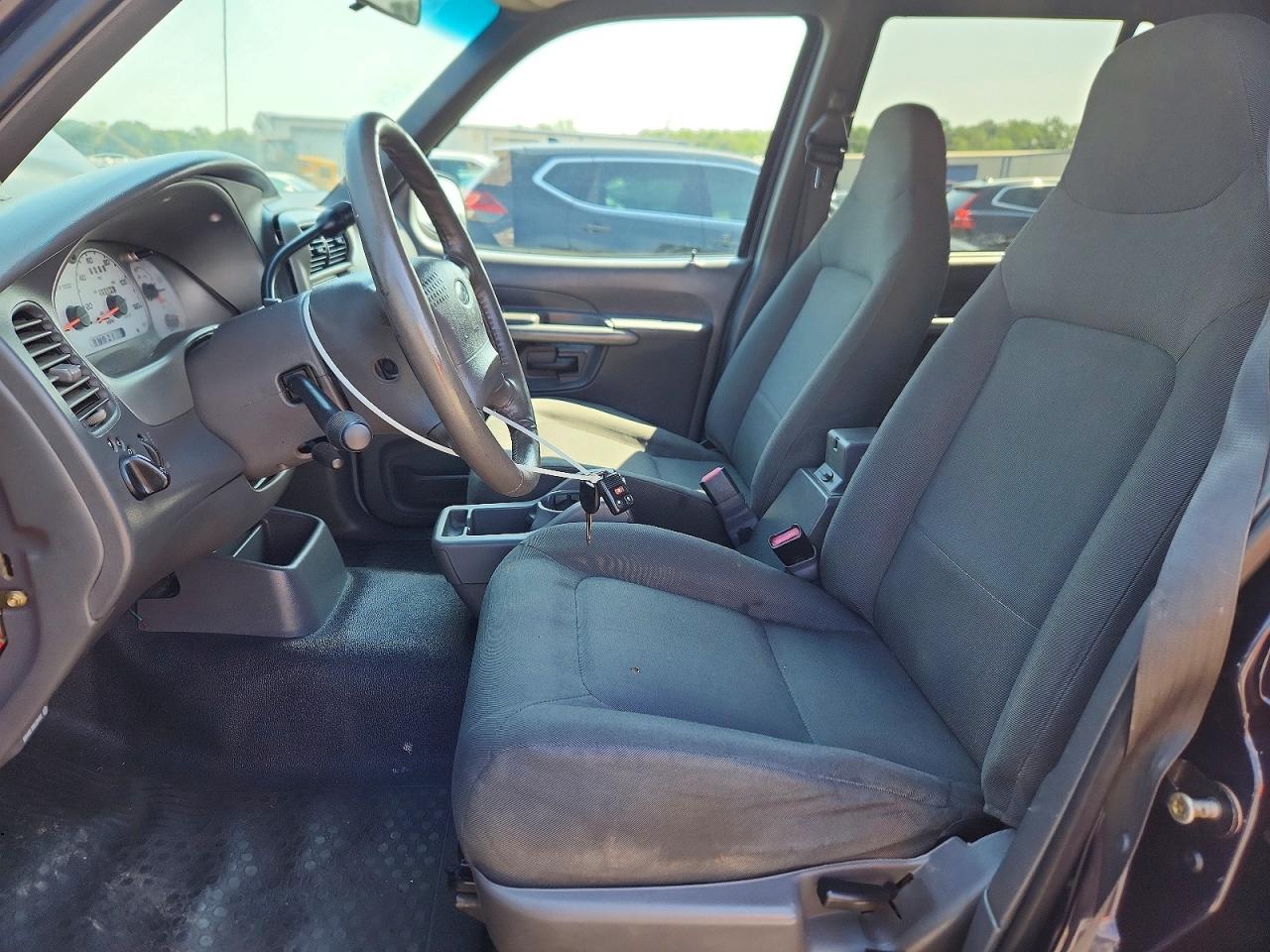 2001 Ford Explorer Sport Trac Blue vin: 1FMZU67E31UB58564