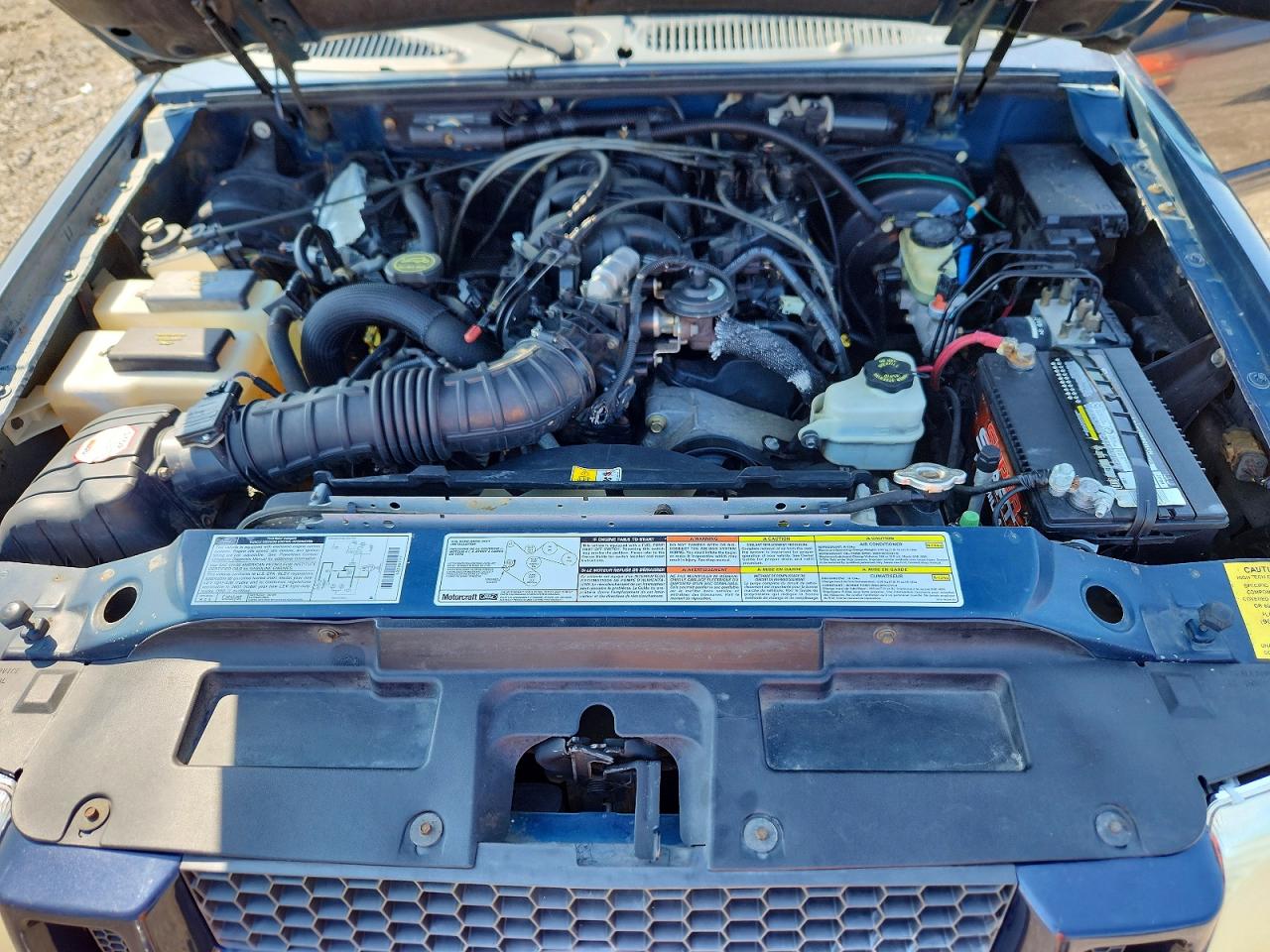 2001 Ford Explorer Sport Trac Blue vin: 1FMZU67E31UB58564
