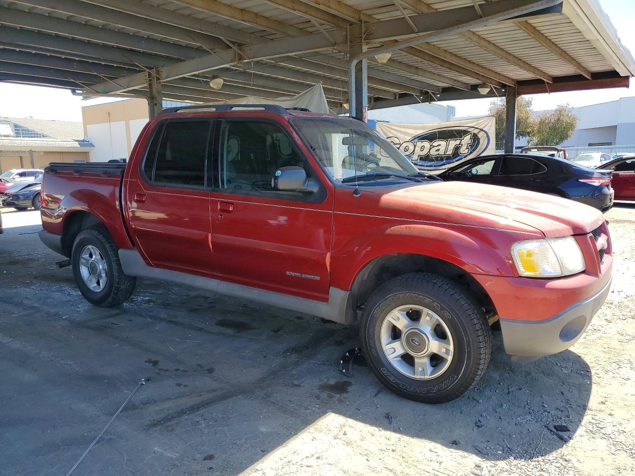 2001 Ford Explorer Sport Trac Red vin: 1FMZU67E31UB76563
