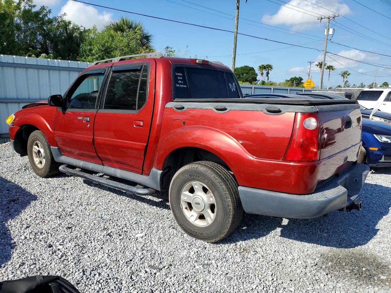 2001 Ford Explorer Sport Trac Красный vin: 1FMZU67E31UC07813