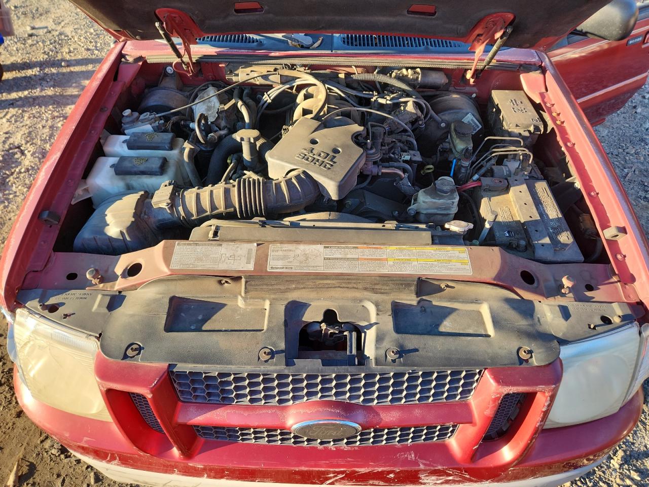 2001 Ford Explorer Sport Trac Бордовый vin: 1FMZU67E41UB33561