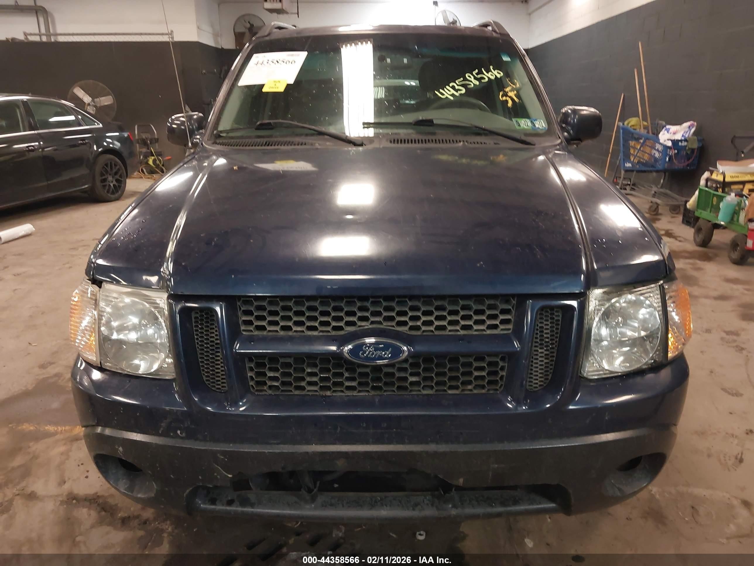 2003 Ford Explorer Sport Trac Xls/xlt Blue vin: 1FMZU67E43UB04807
