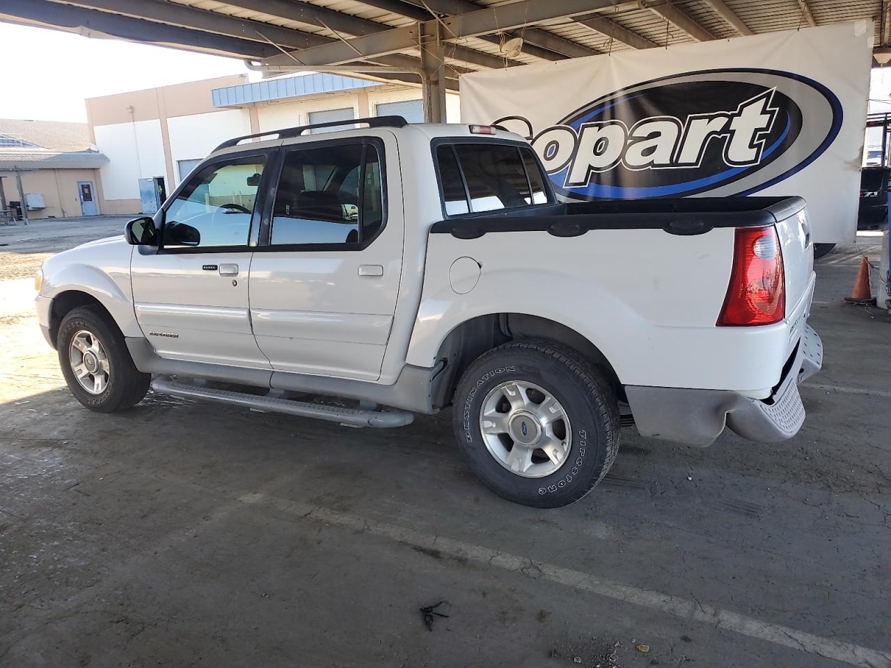 2001 Ford Explorer Sport Trac Белый vin: 1FMZU67E51UB71266