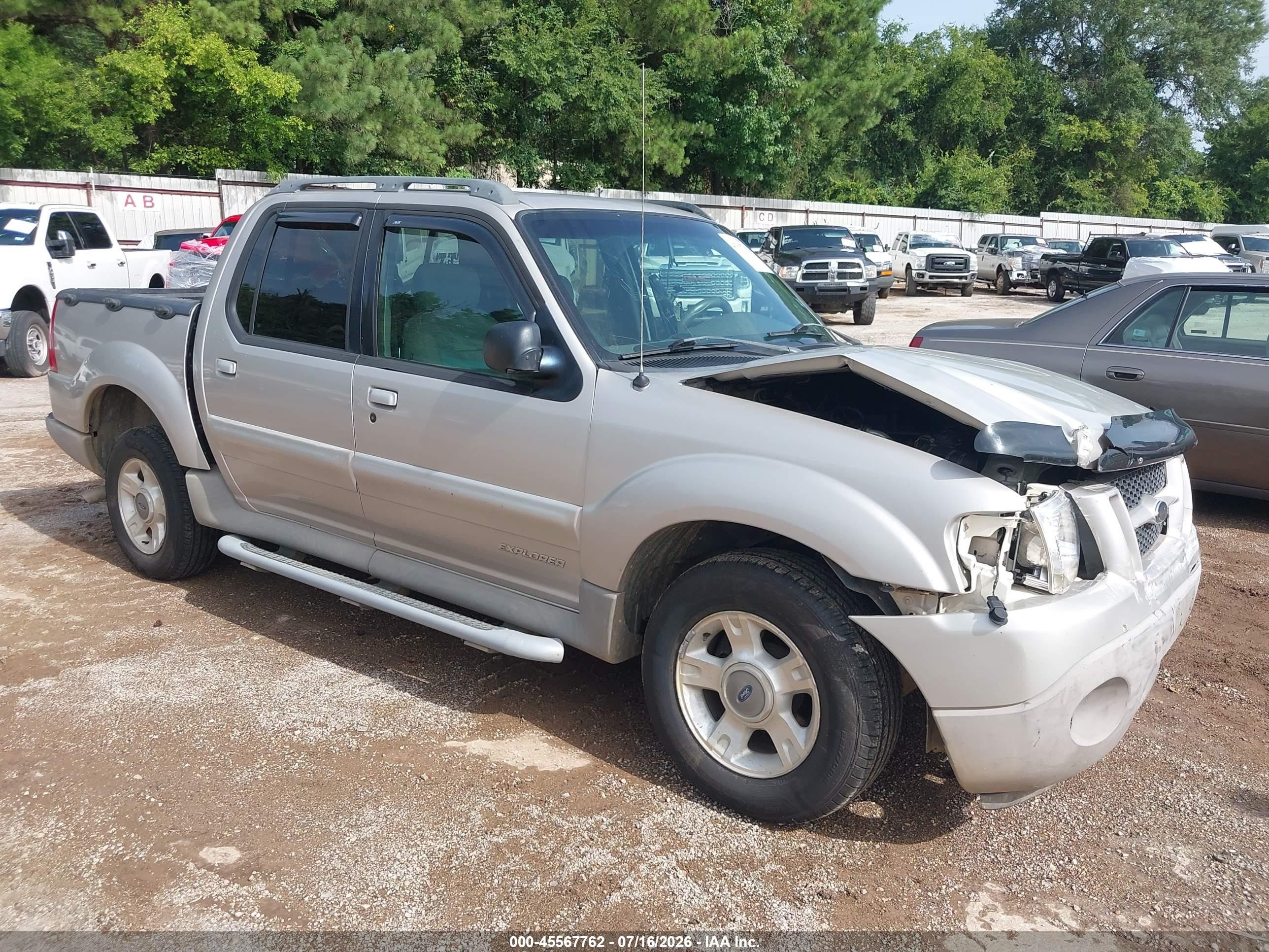 2002 Ford Explorer Sport Trac   Silver vin: 1FMZU67E52UD00107
