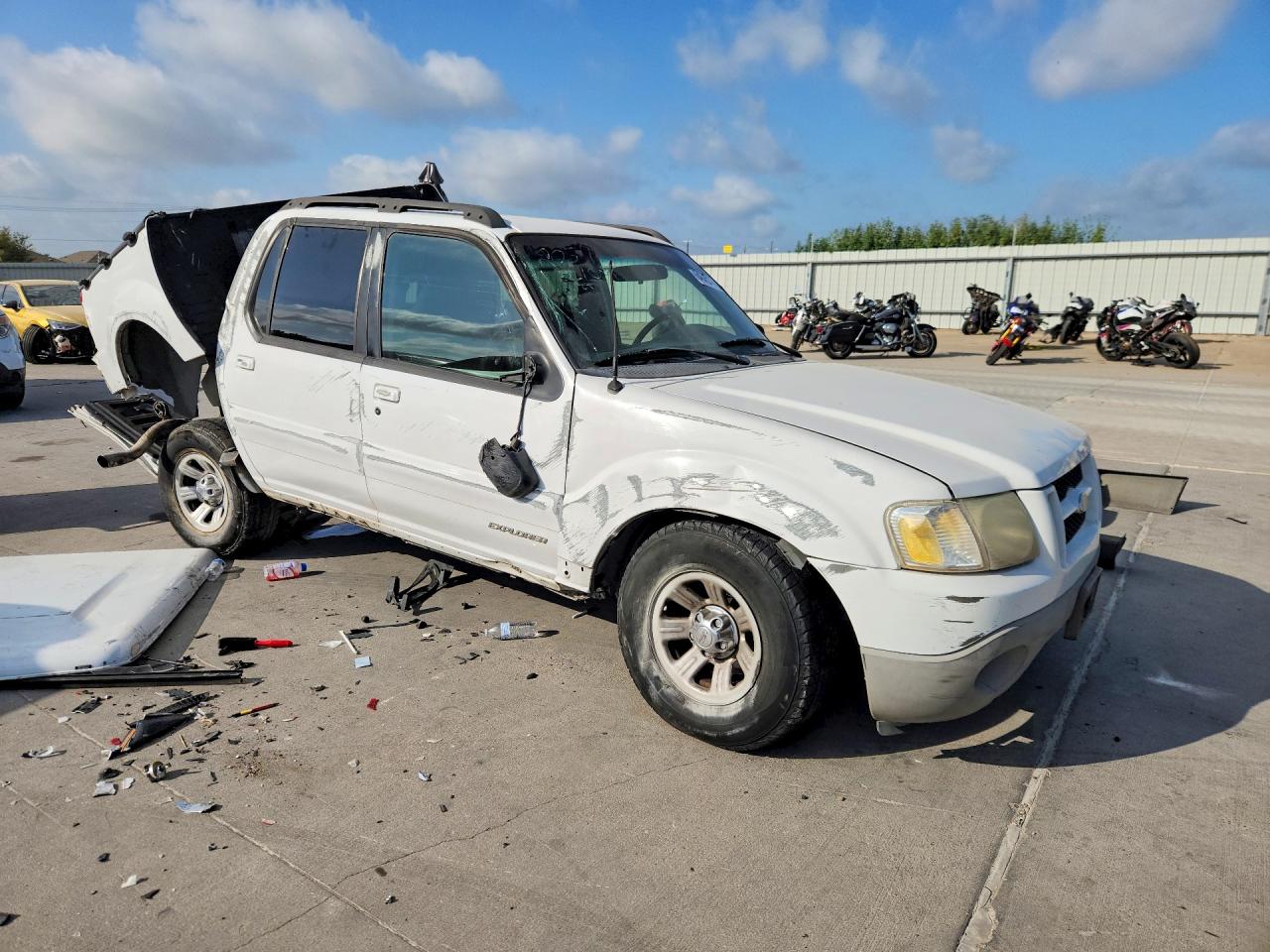 2001 Ford Explorer Sport Trac White vin: 1FMZU67E61UB01498