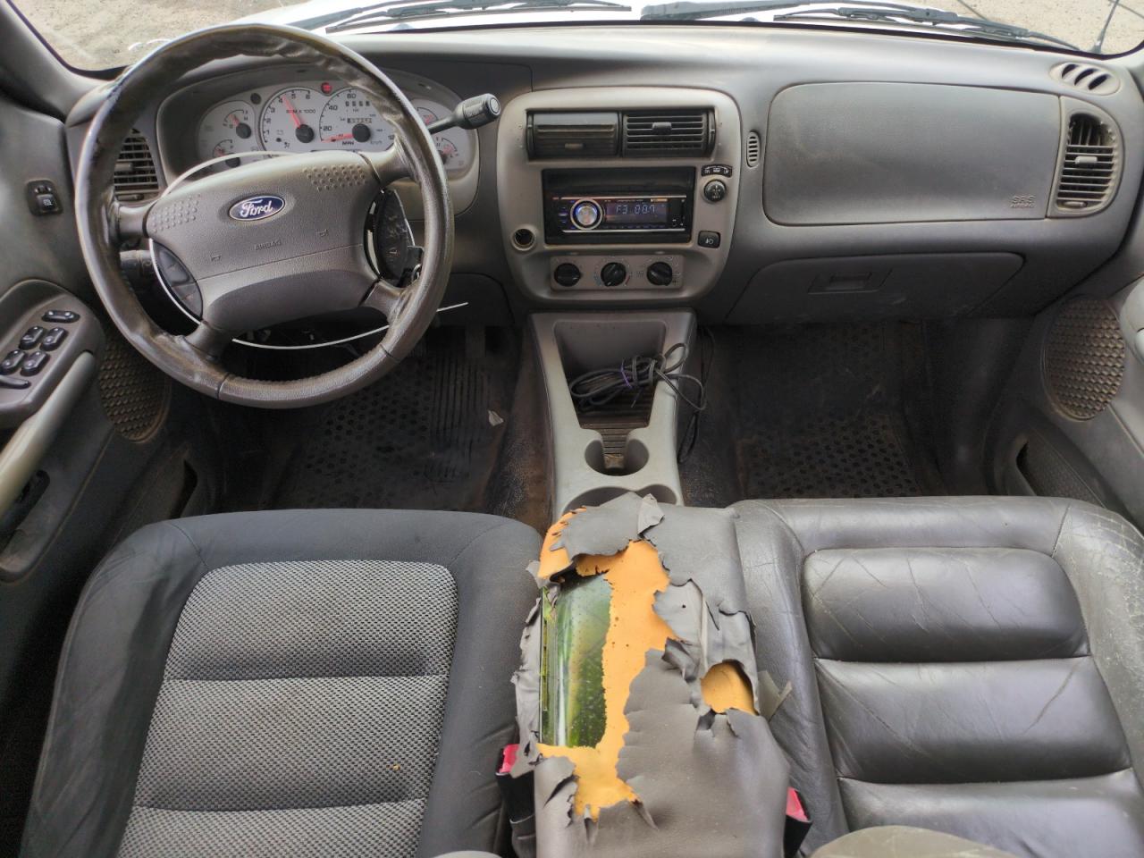 2001 Ford Explorer Sport Trac White vin: 1FMZU67E61UB59238