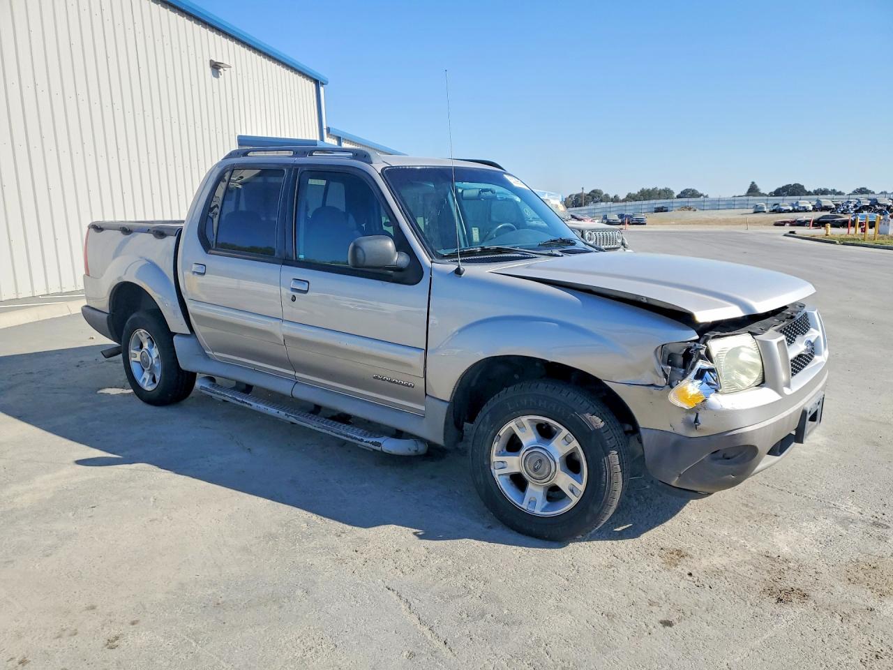 2002 Ford Explorer Sport Trac Silver vin: 1FMZU67E72UC57874