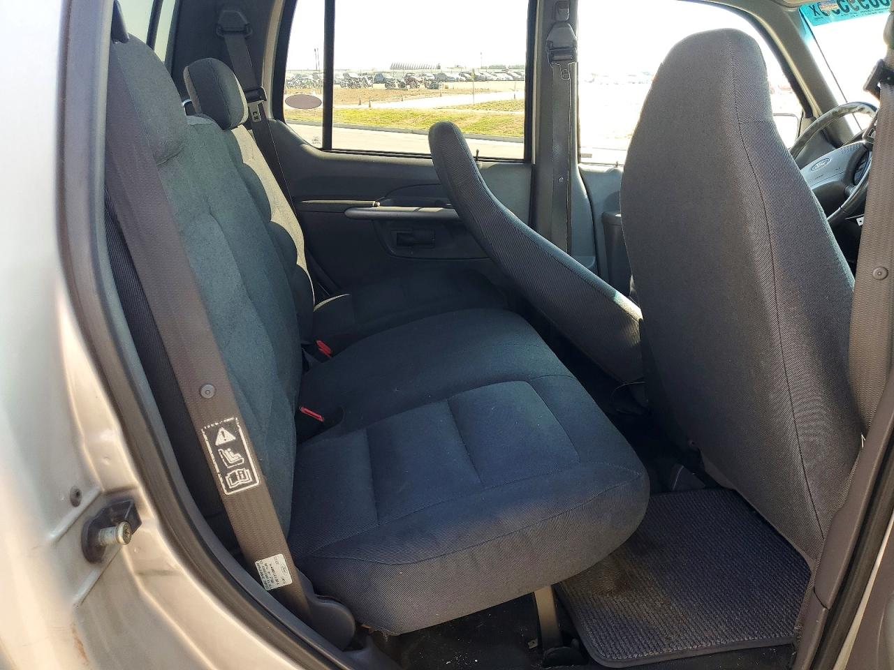 2002 Ford Explorer Sport Trac Silver vin: 1FMZU67E72UC57874