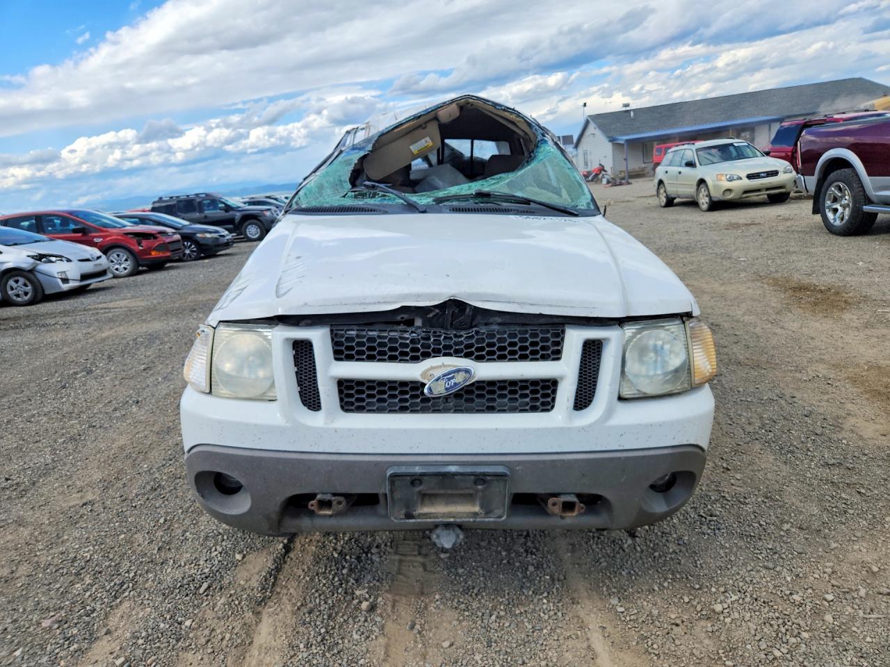 2002 Ford Explorer Sport Trac Белый vin: 1FMZU67E82UB44578