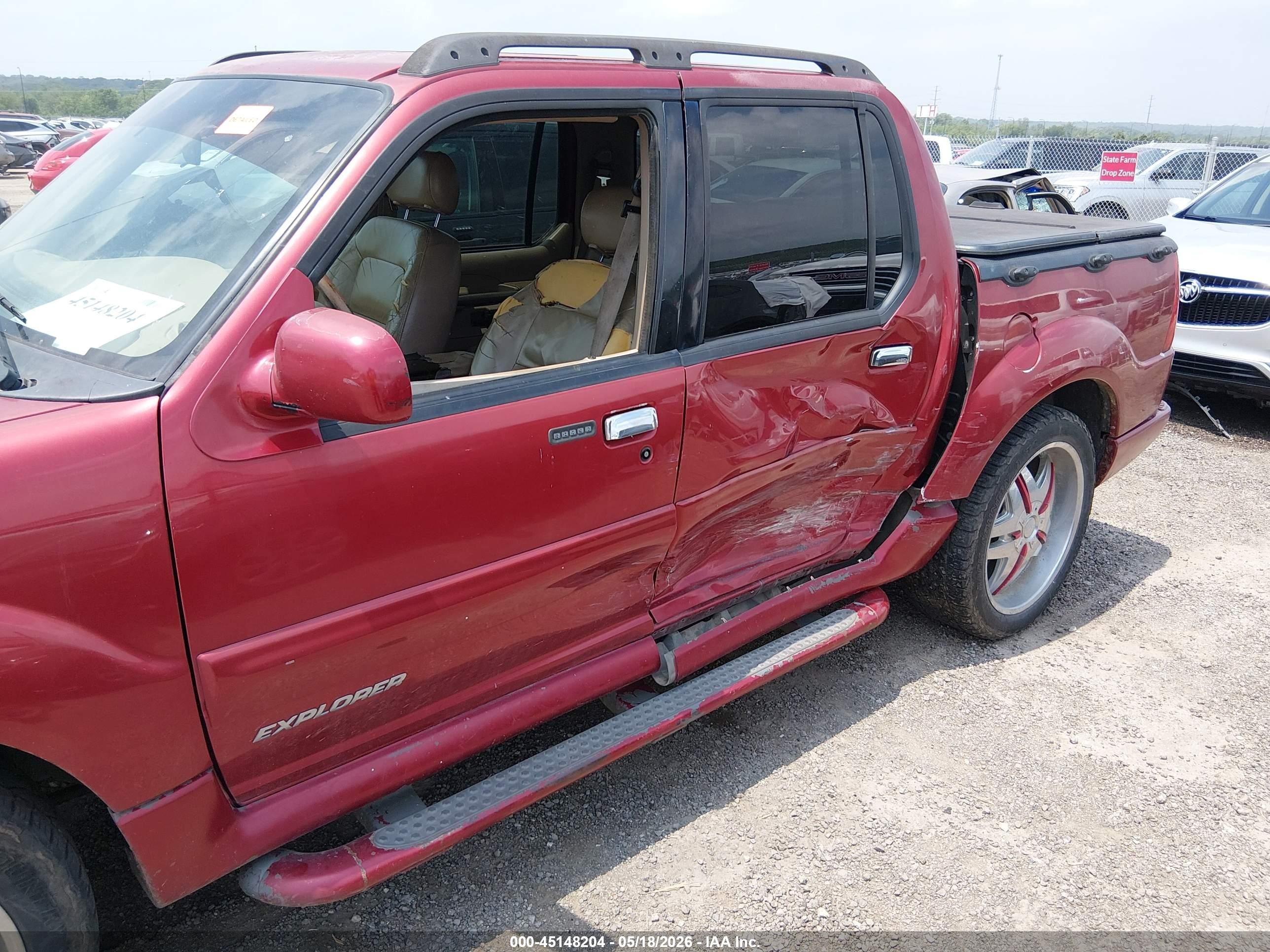 2001 Ford Explorer Sport Trac   Tan vin: 1FMZU67E91UA73664