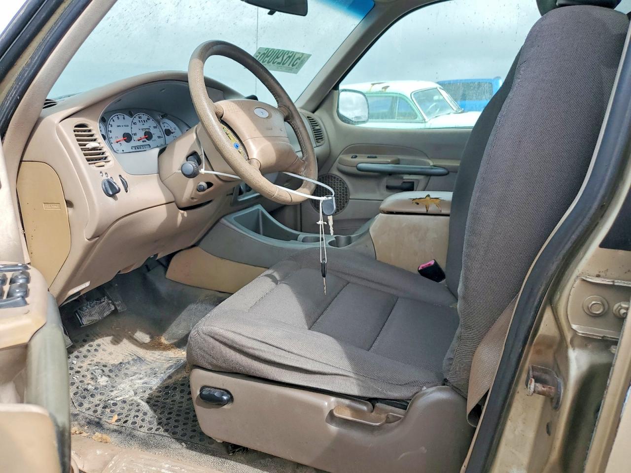 2001 Ford Explorer Sport Trac Tan vin: 1FMZU67E91UC98053
