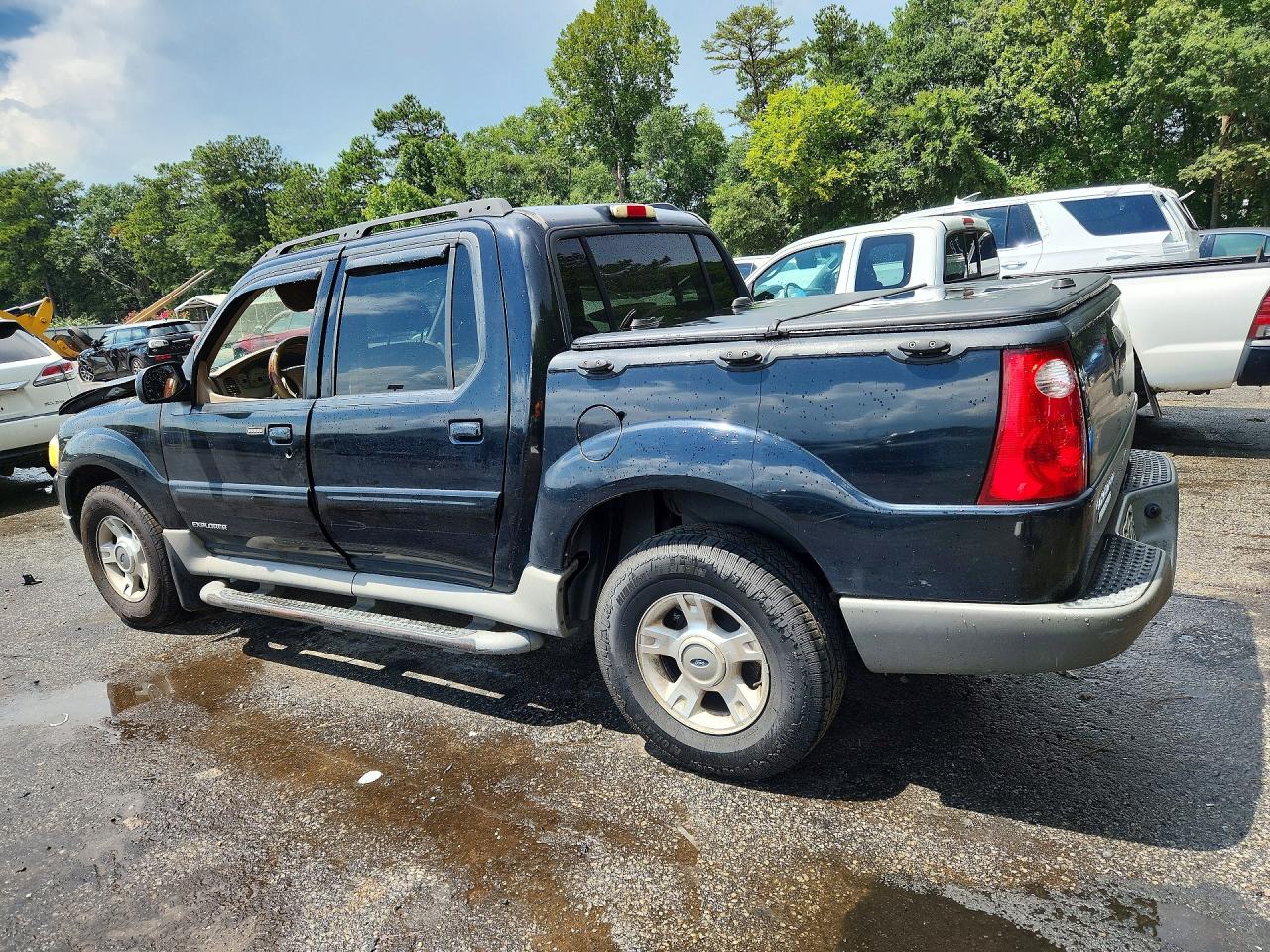 2002 Ford Explorer Black vin: 1FMZU67E92UC52384
