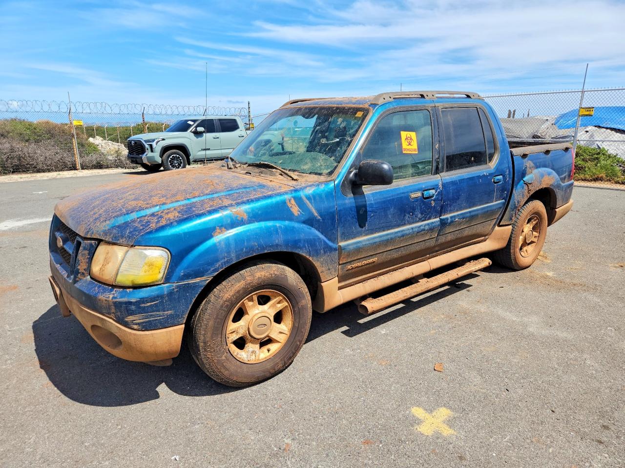 2001 Ford Explorer Sport Trac Blue vin: 1FMZU67EX1UB91920
