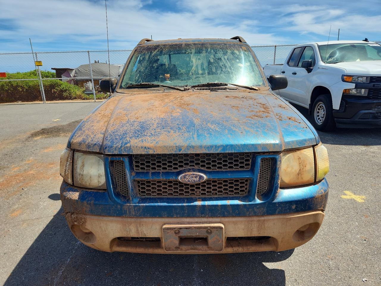 2001 Ford Explorer Sport Trac Blue vin: 1FMZU67EX1UB91920