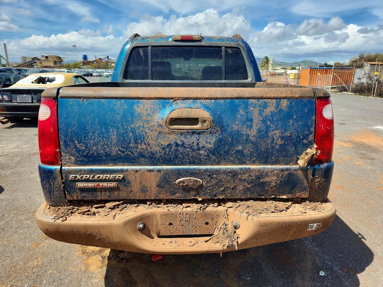 2001 Ford Explorer Sport Trac Blue vin: 1FMZU67EX1UB91920