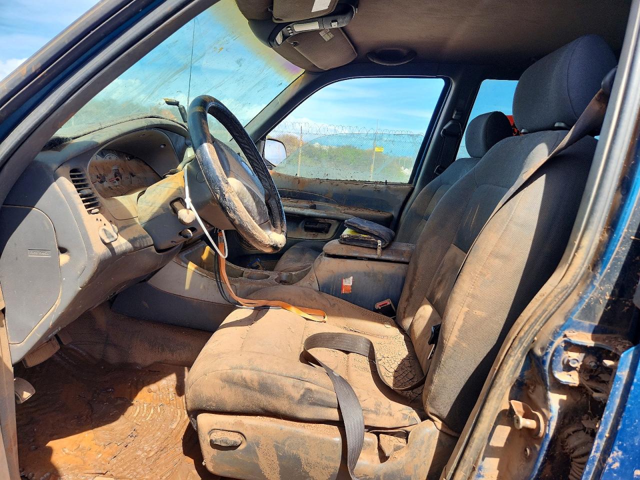 2001 Ford Explorer Sport Trac Blue vin: 1FMZU67EX1UB91920