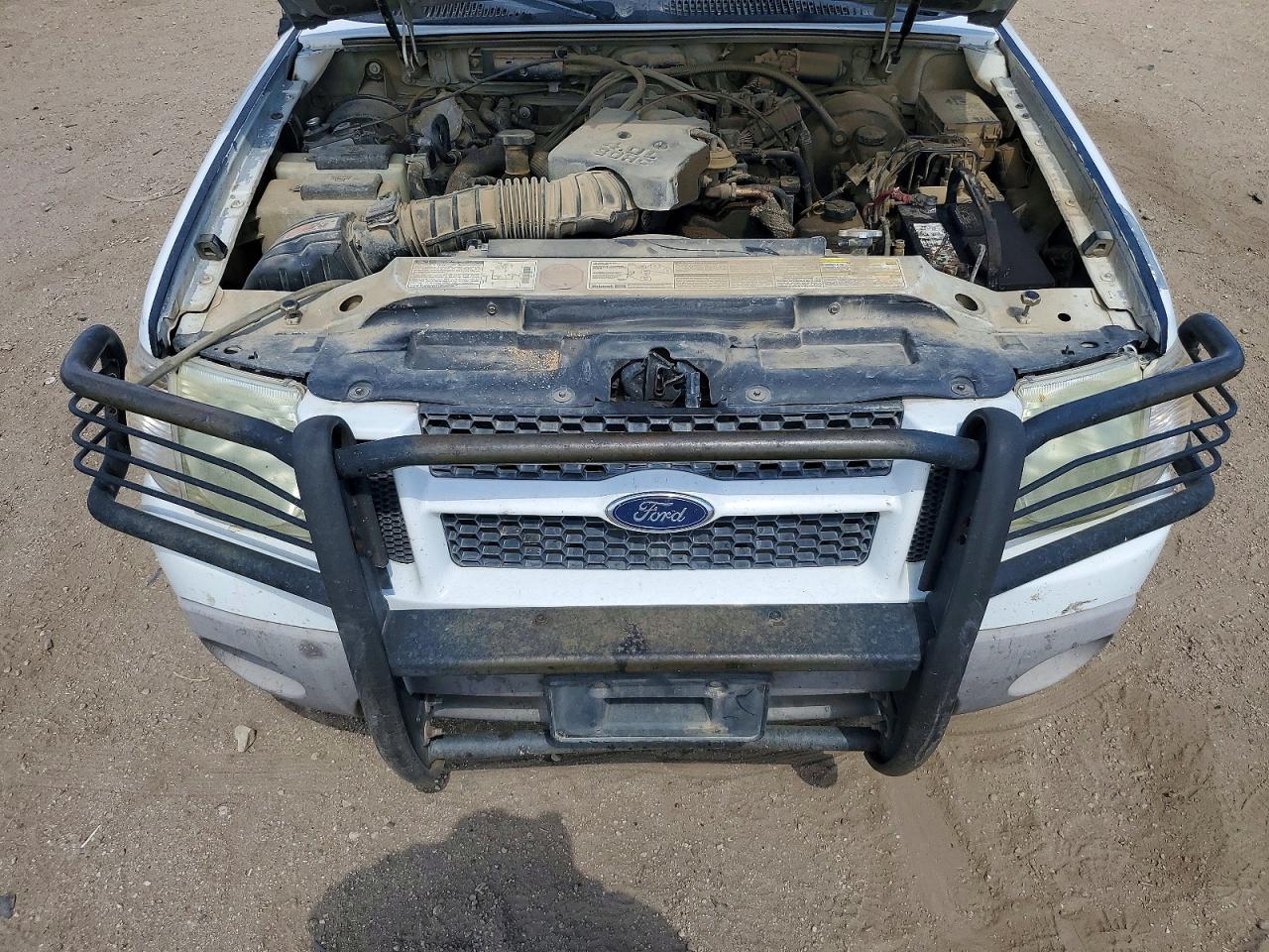 2002 Ford Explorer Sport Trac White vin: 1FMZU67EX2UB85892